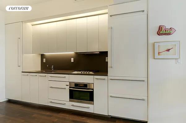 #4 photo, 340 E 23RD Street, मैनहटन Gramercy Park , NY 10010