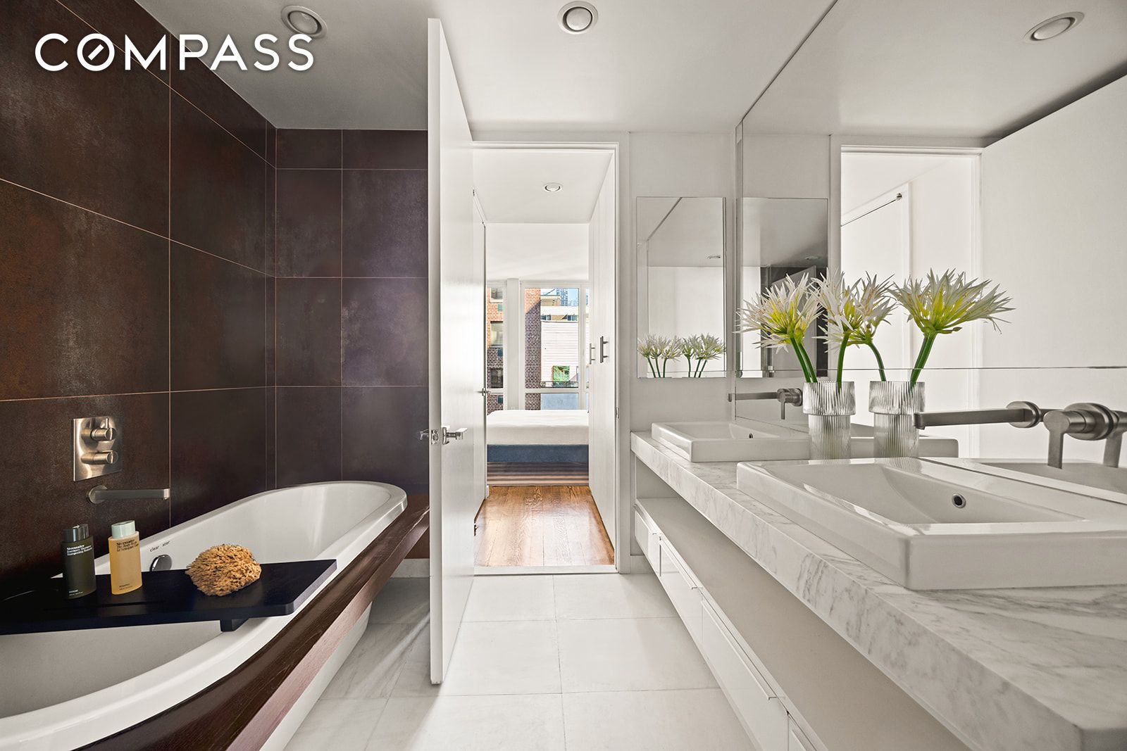 #9 photo, 133 W 22nd Street, Chelsea , NY 10011