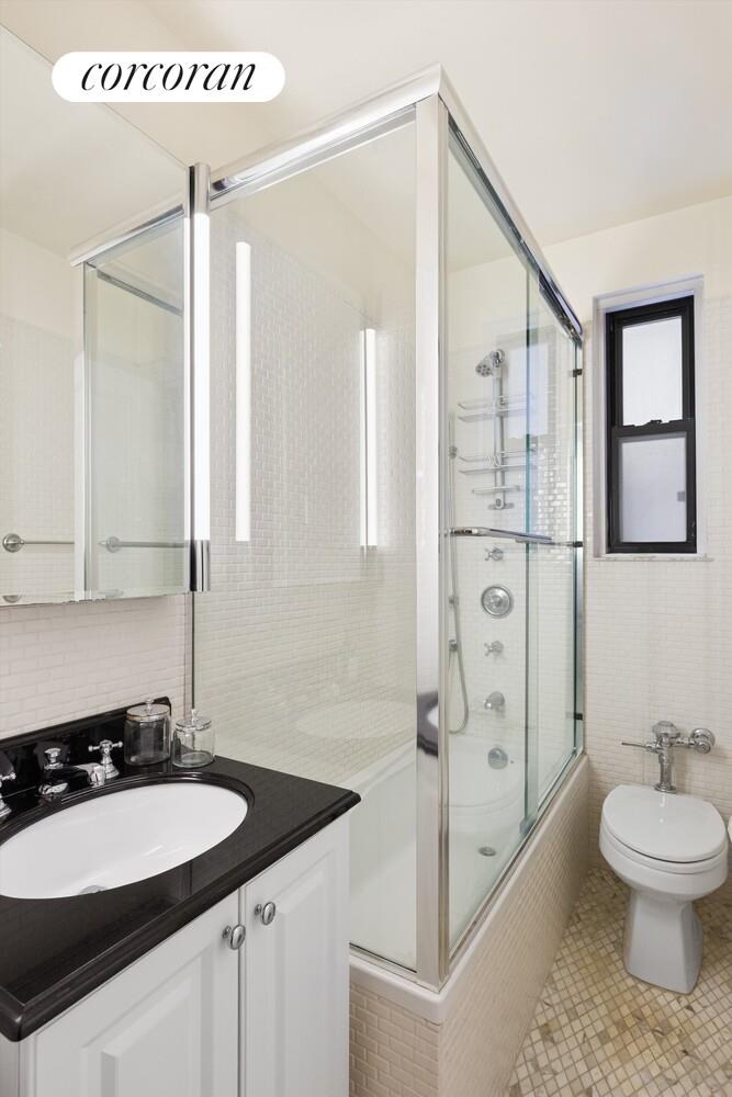 #13 photo, 545 W END Avenue, Upper West Side , NY 10024