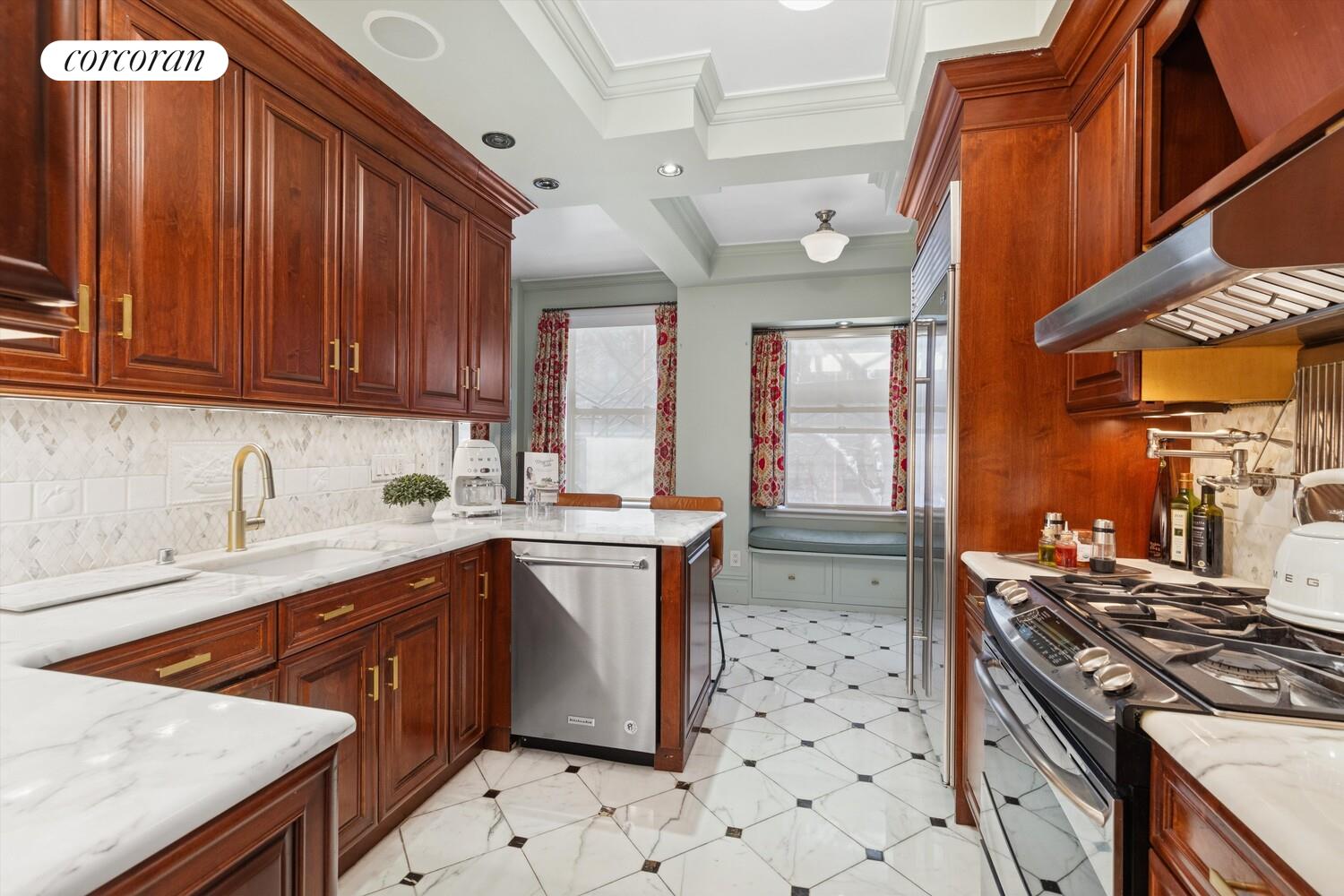 #7 photo, 545 W END Avenue, Upper West Side , NY 10024