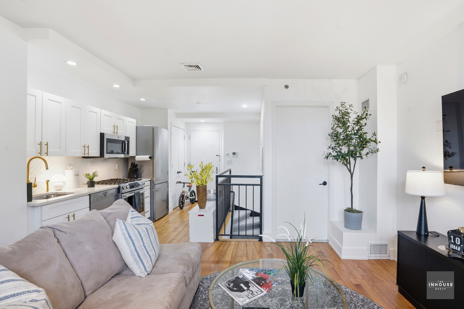 #18 photo, 280 NASSAU Avenue, ब्रुकलीन Greenpoint , NY 11222