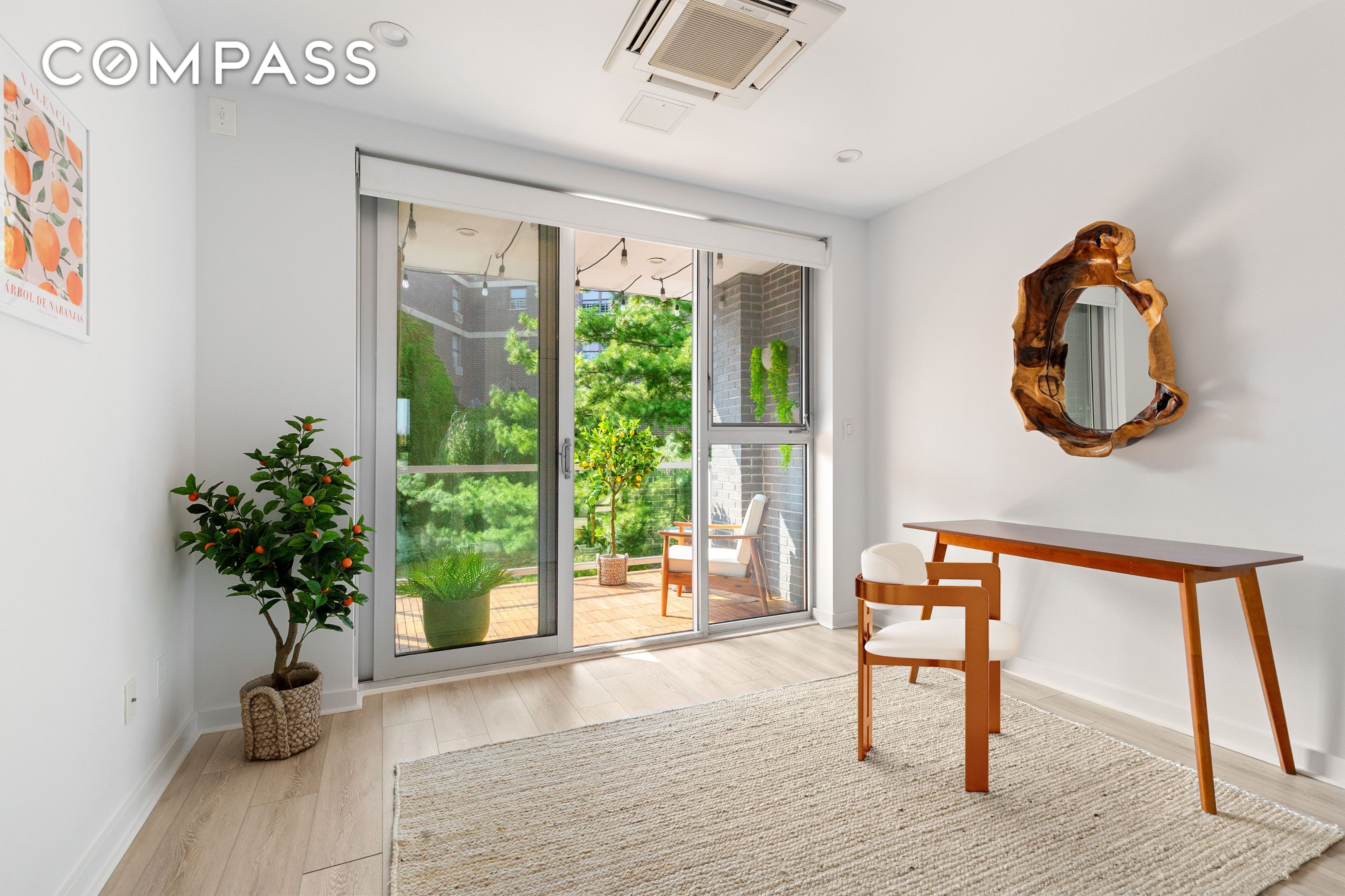 #6 photo, 261 Union Avenue, Williamsburg , NY 11211