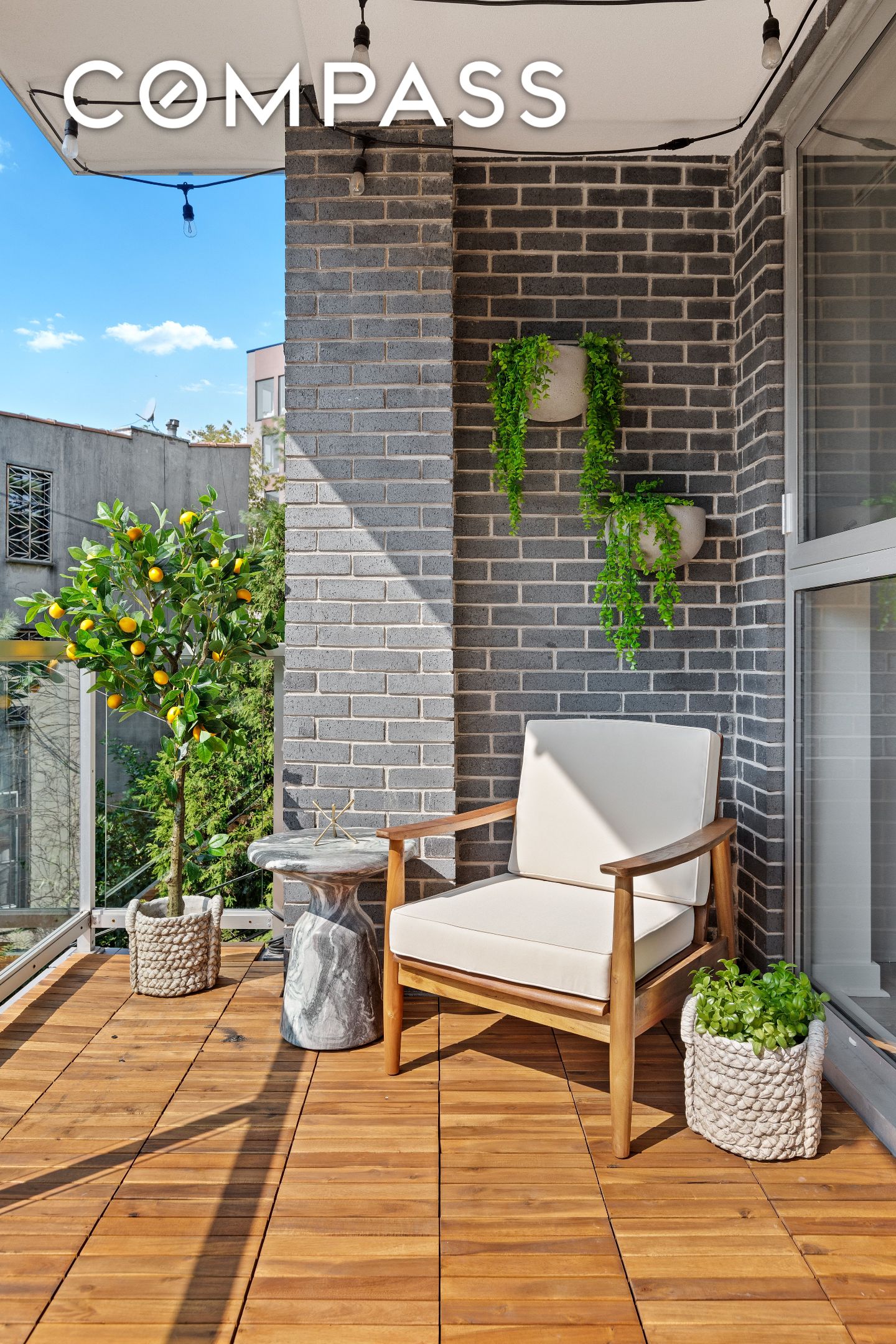 #7 photo, 261 Union Avenue, Williamsburg , NY 11211