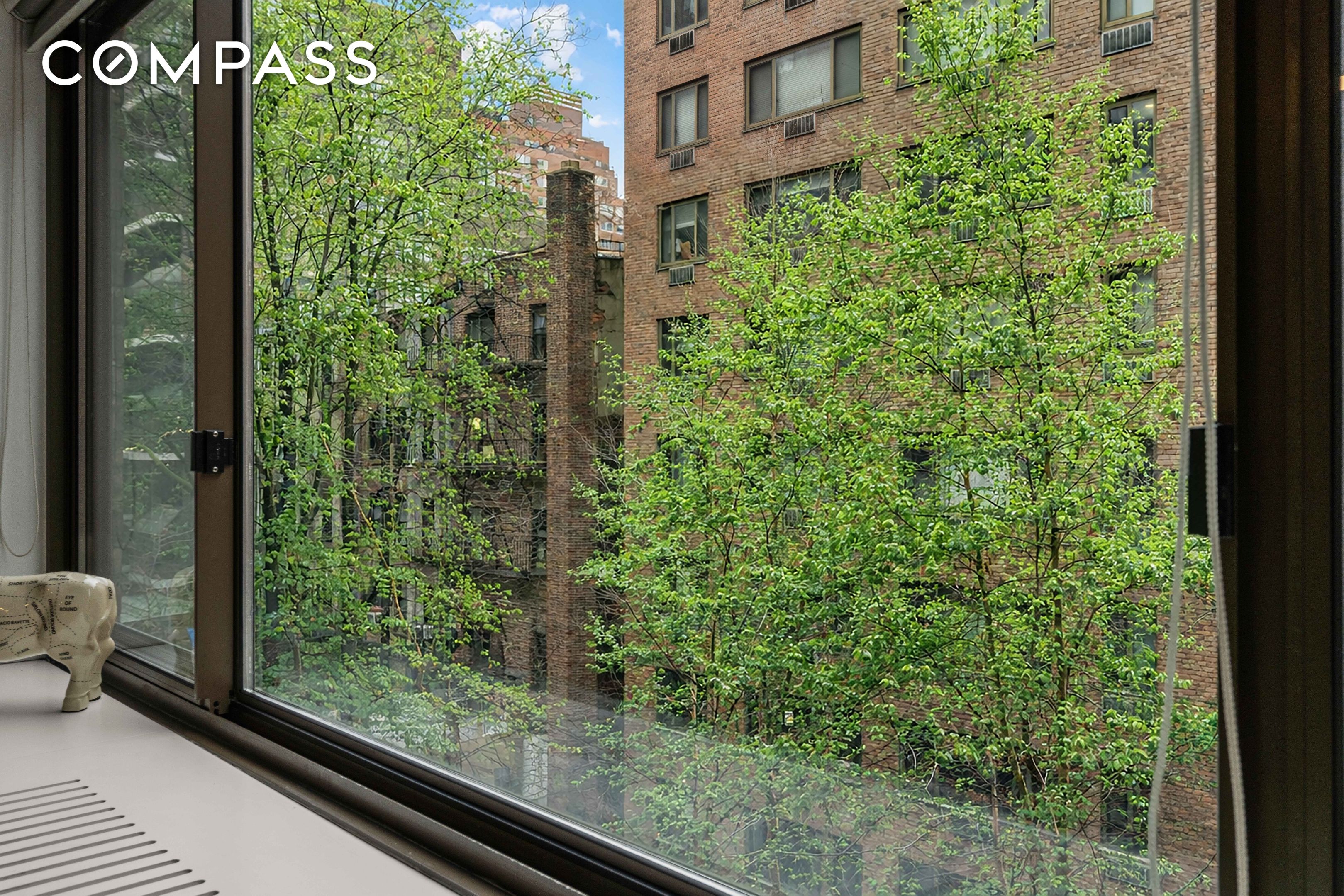 #8 photo, 425 E 63rd Street, Lenox Hill , NY 10065