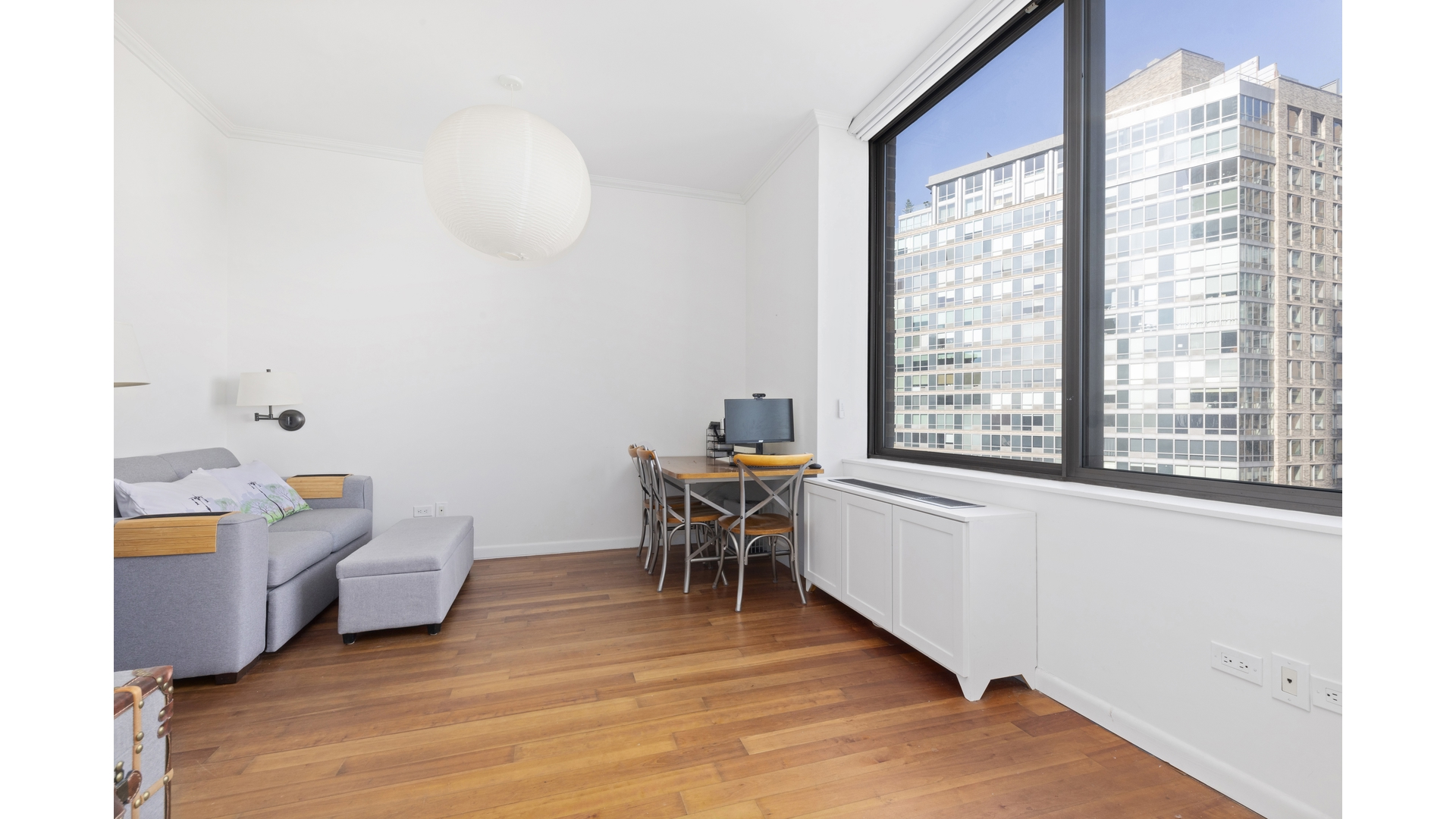 #4 photo, 111 W 67TH Street, Lincoln Square , NY 10023