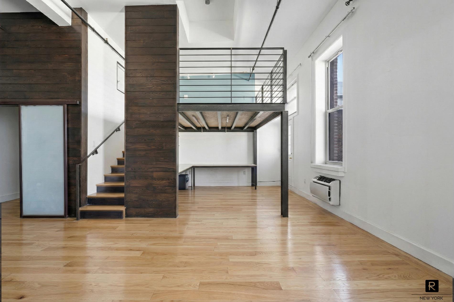 #4 photo, 50 Bridge Street, הברונקס Dumbo , NY 11201