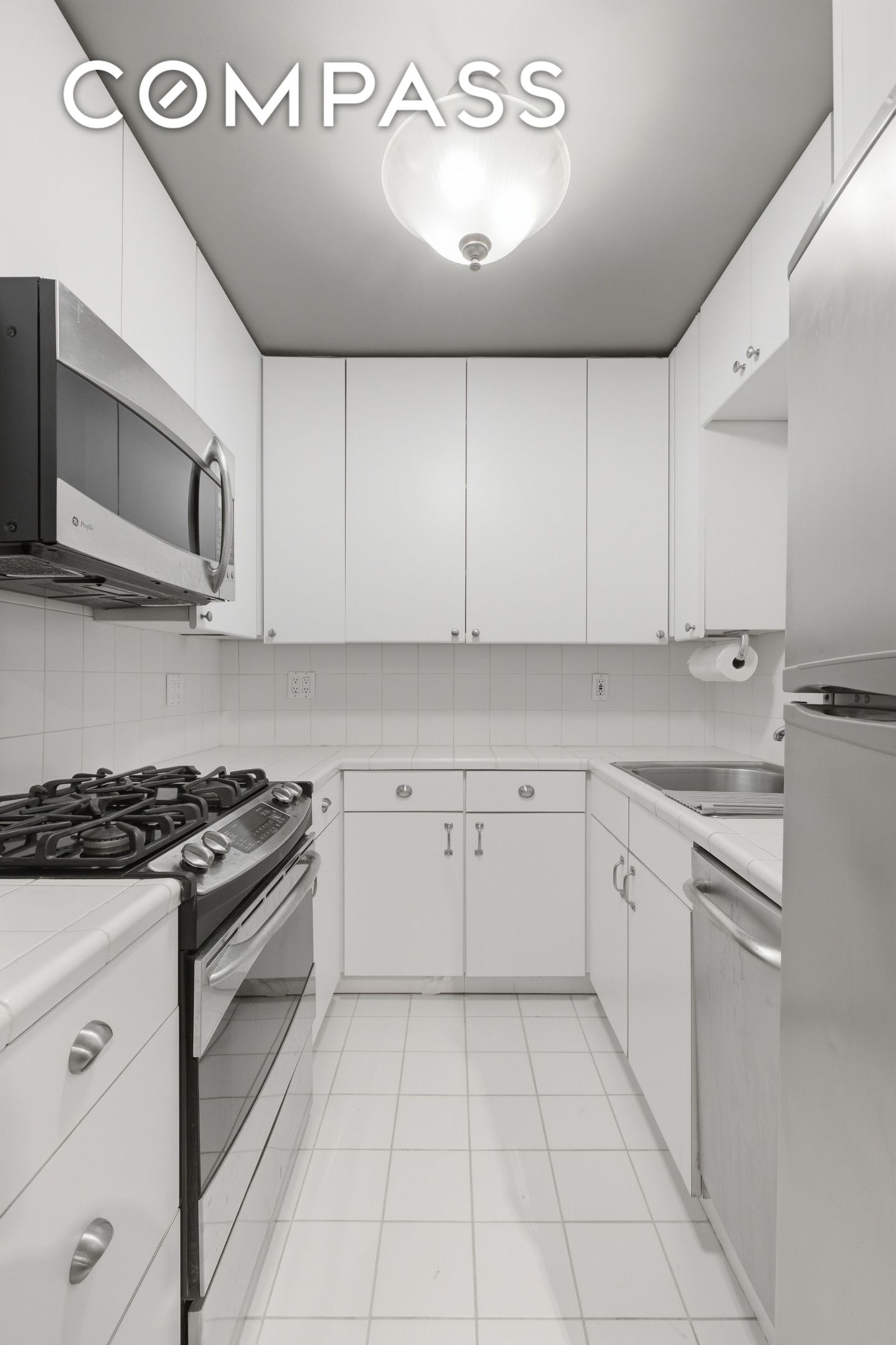 #6 photo, 201 E 21st Street, 맨해튼 Gramercy Park , NY 10010