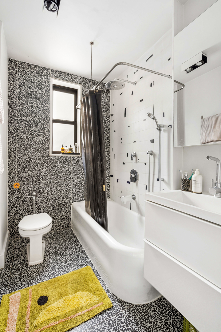 #7 photo, 825 WALTON Avenue, 布朗士 Concourse , NY 10451