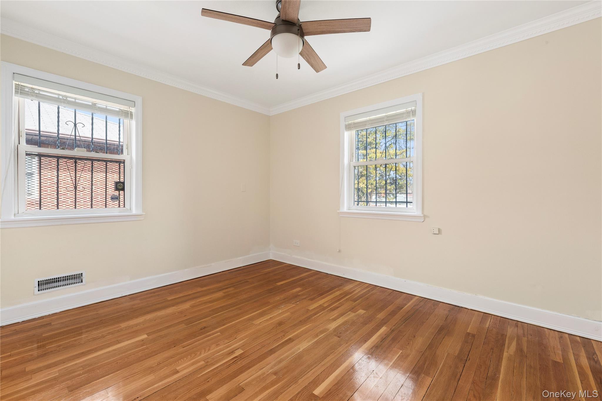 #13 photo, 2615 Clearview Expressway, Bayside , NY 11360