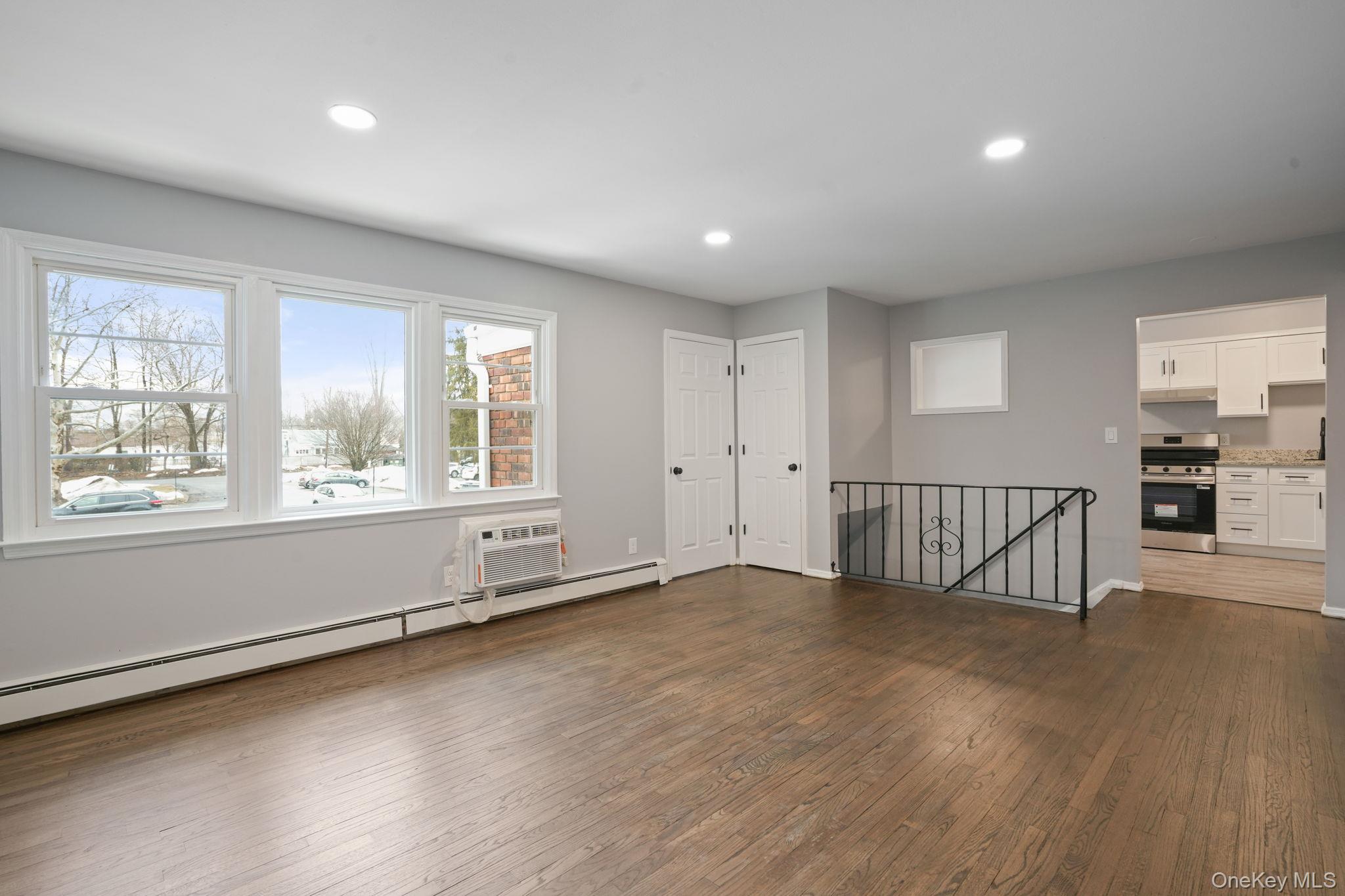 #4 photo, 2710 South Road, Poughkeepsie , NY 12601