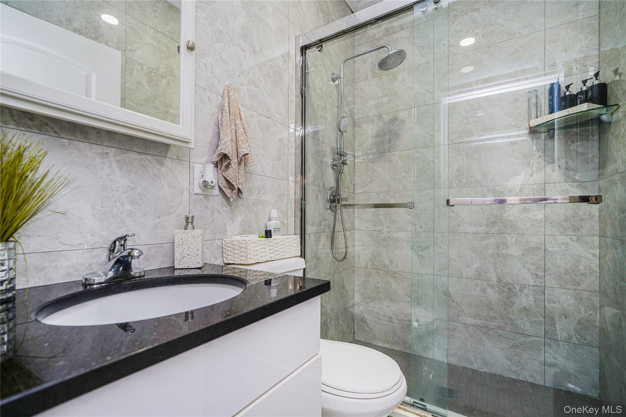 #14 photo, 7302 13th Avenue, הברונקס Brooklyn , NY 11228