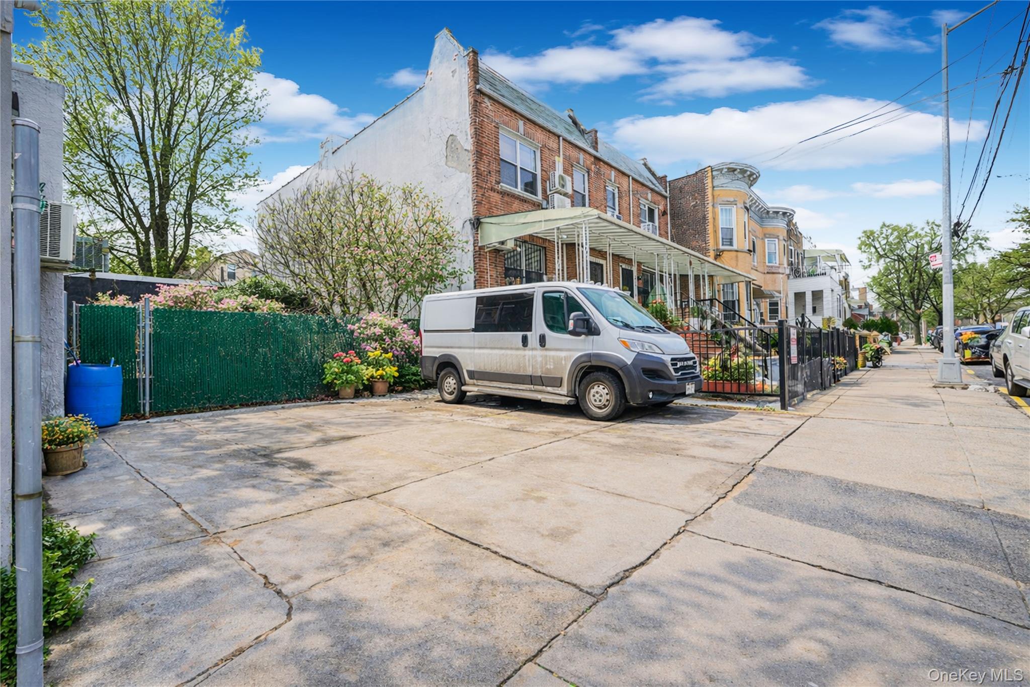 #4 photo, 7302 13th Avenue, הברונקס Brooklyn , NY 11228