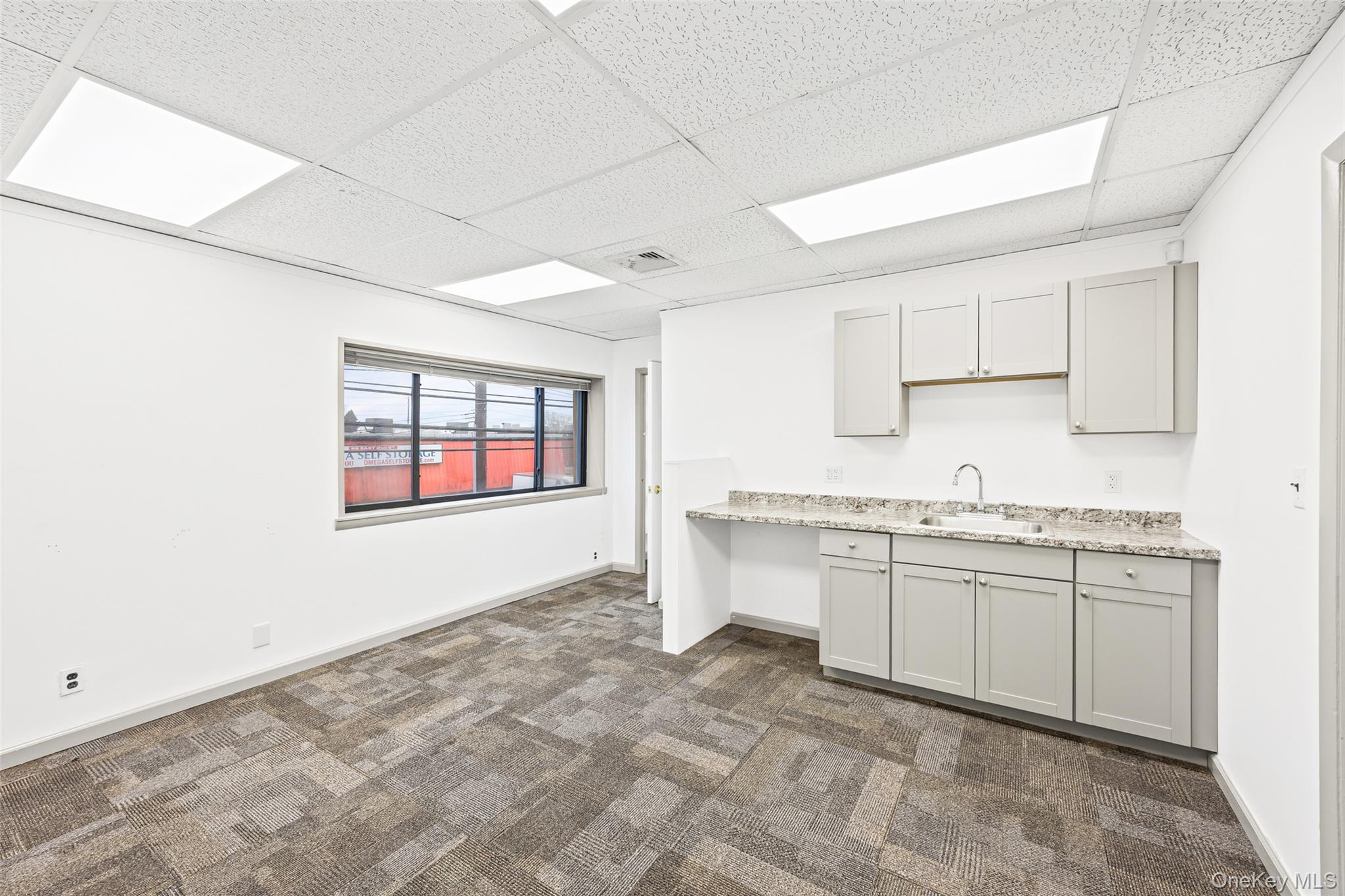 #18 photo, 100 2nd Street, מחוז נסאו Mineola , NY 11501