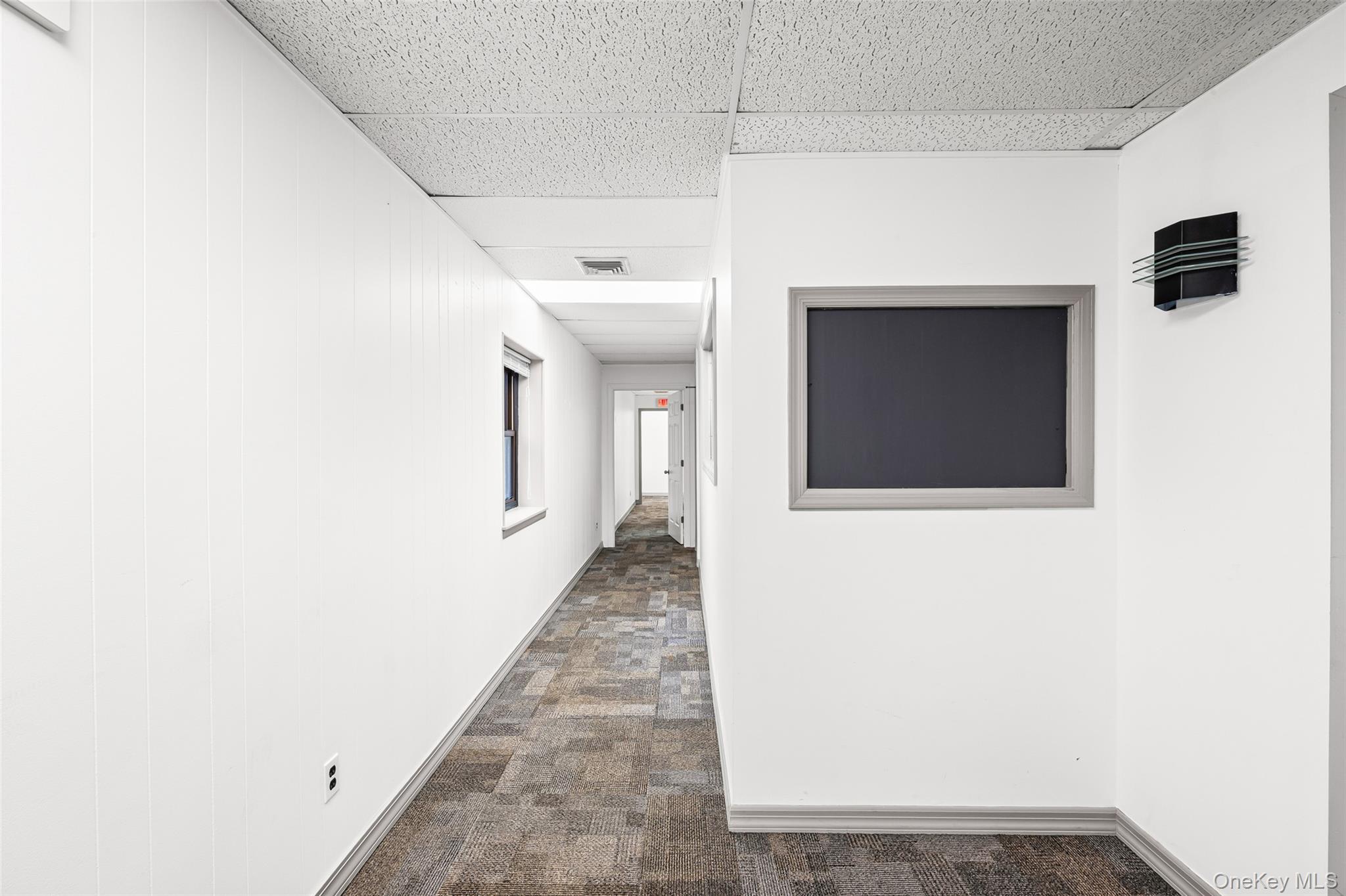 #4 photo, 100 2nd Street, מחוז נסאו Mineola , NY 11501