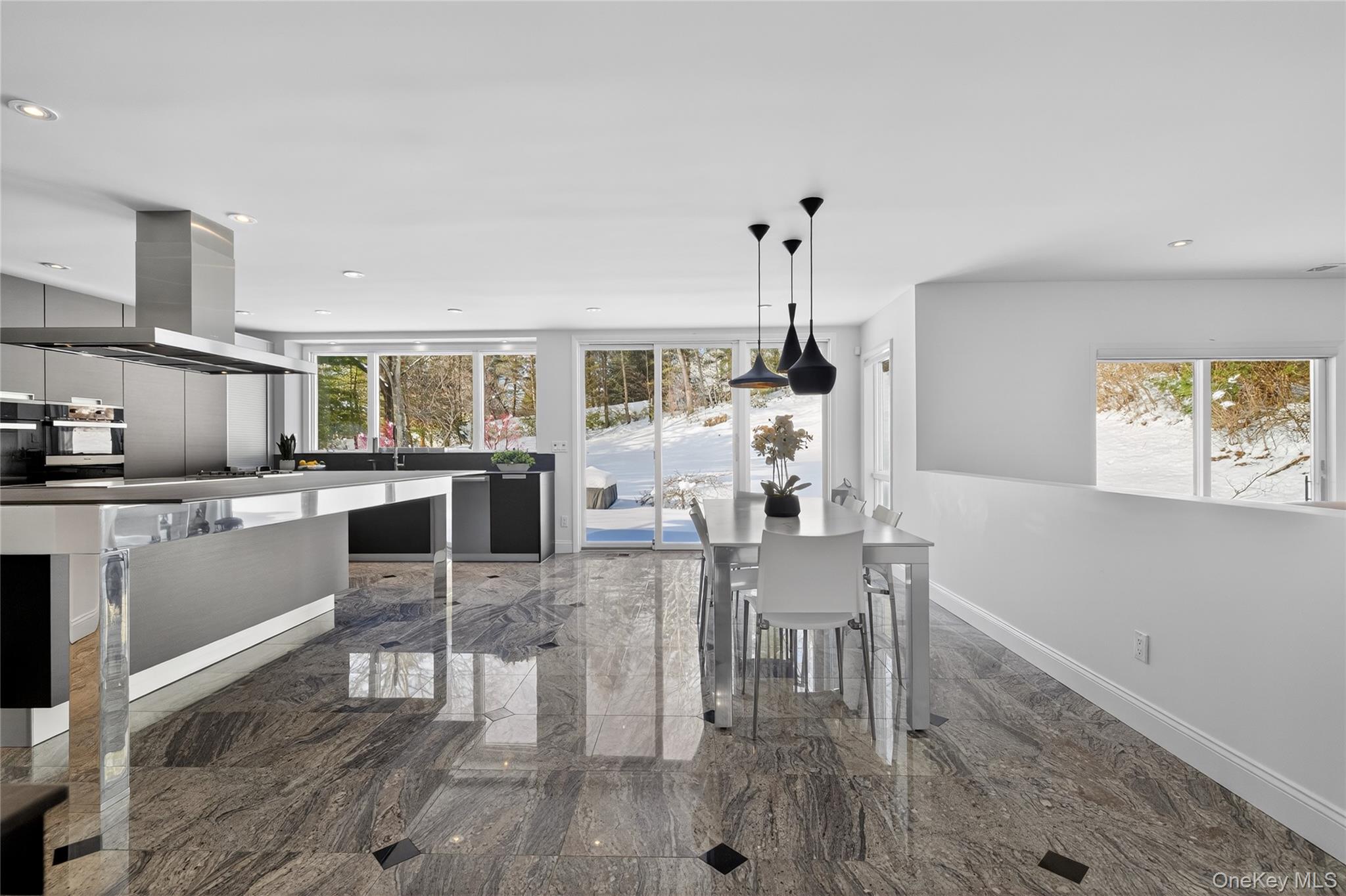 #14 photo, 48 Westwood Court, Woodbury , NY 11797