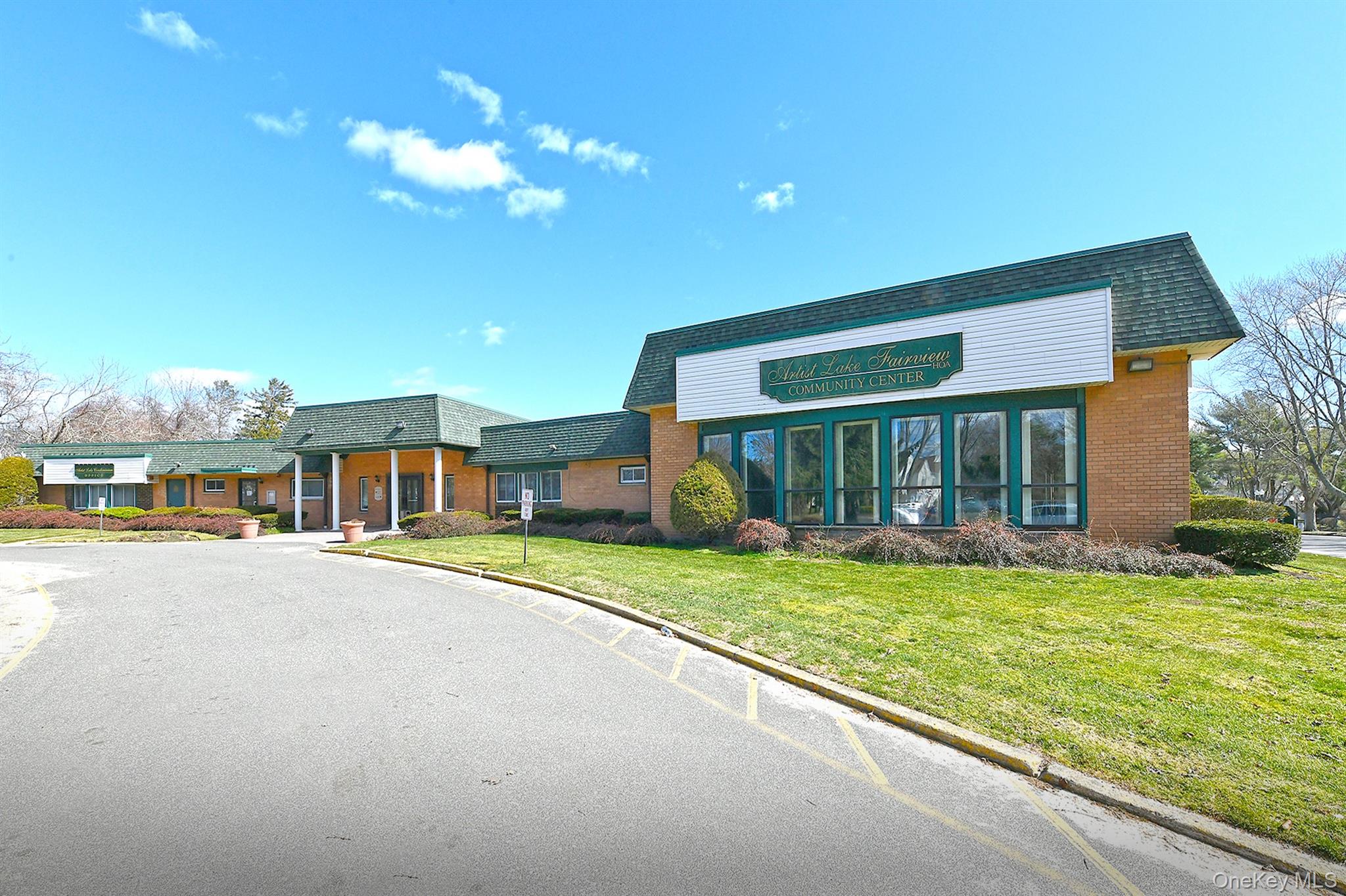 #19 photo, 57 Artist Lake Drive, Middle Island , NY 11953