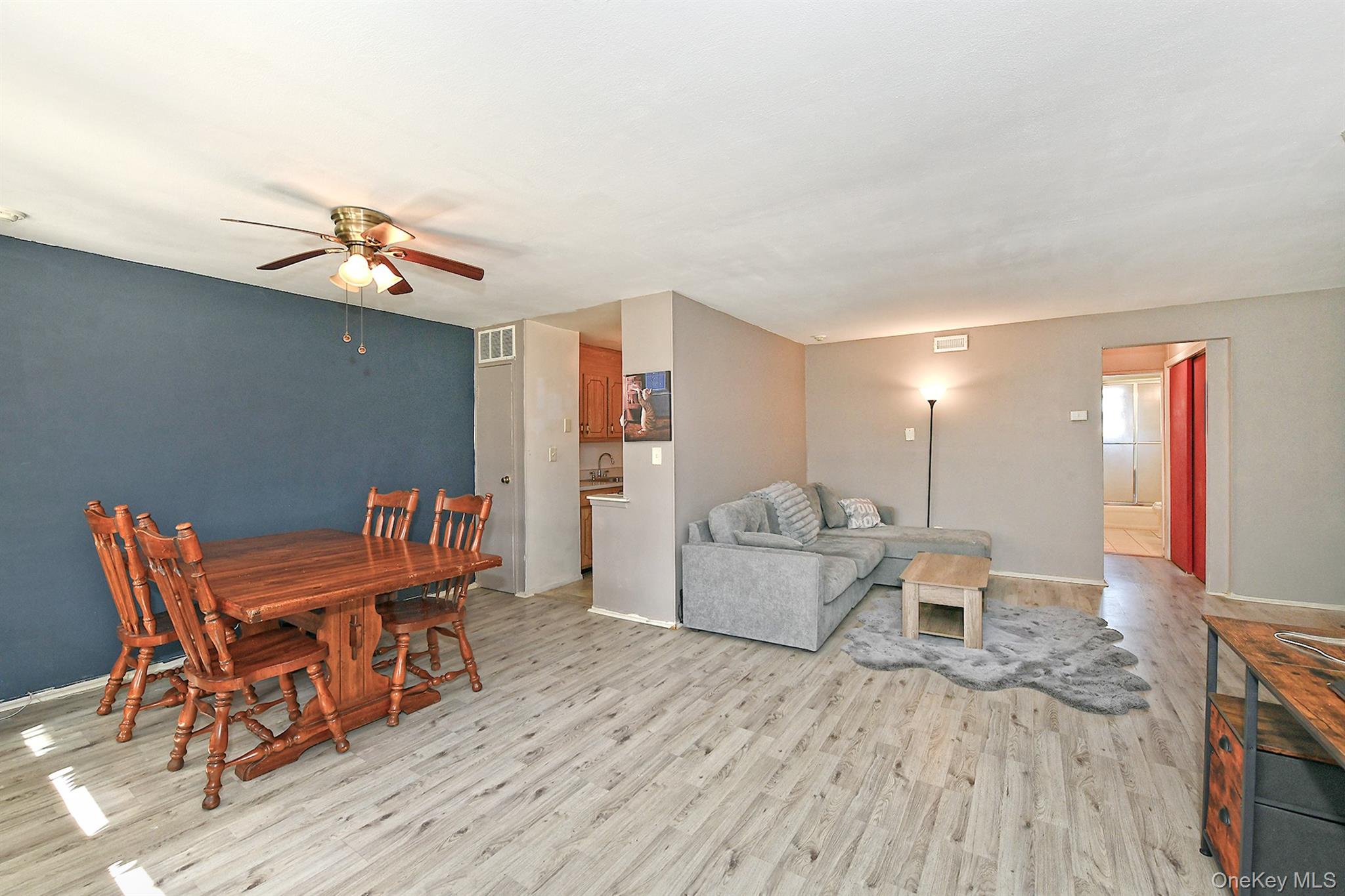 #5 photo, 57 Artist Lake Drive, Middle Island , NY 11953