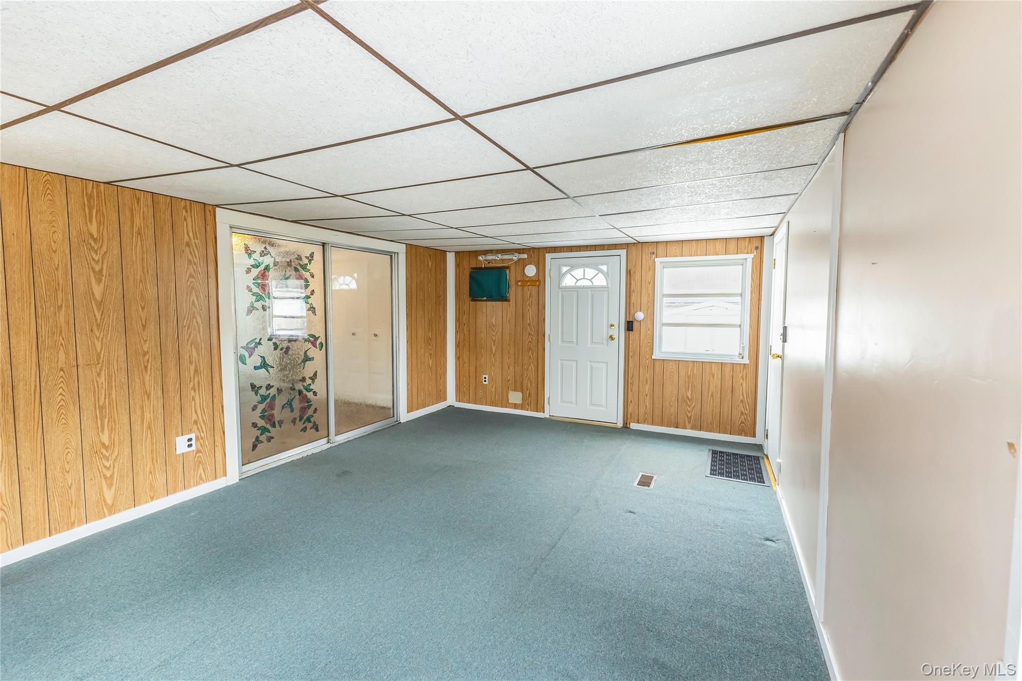 #19 photo, 525 Riverleigh Avenue, מחוז סאפוק Riverhead , NY 11901