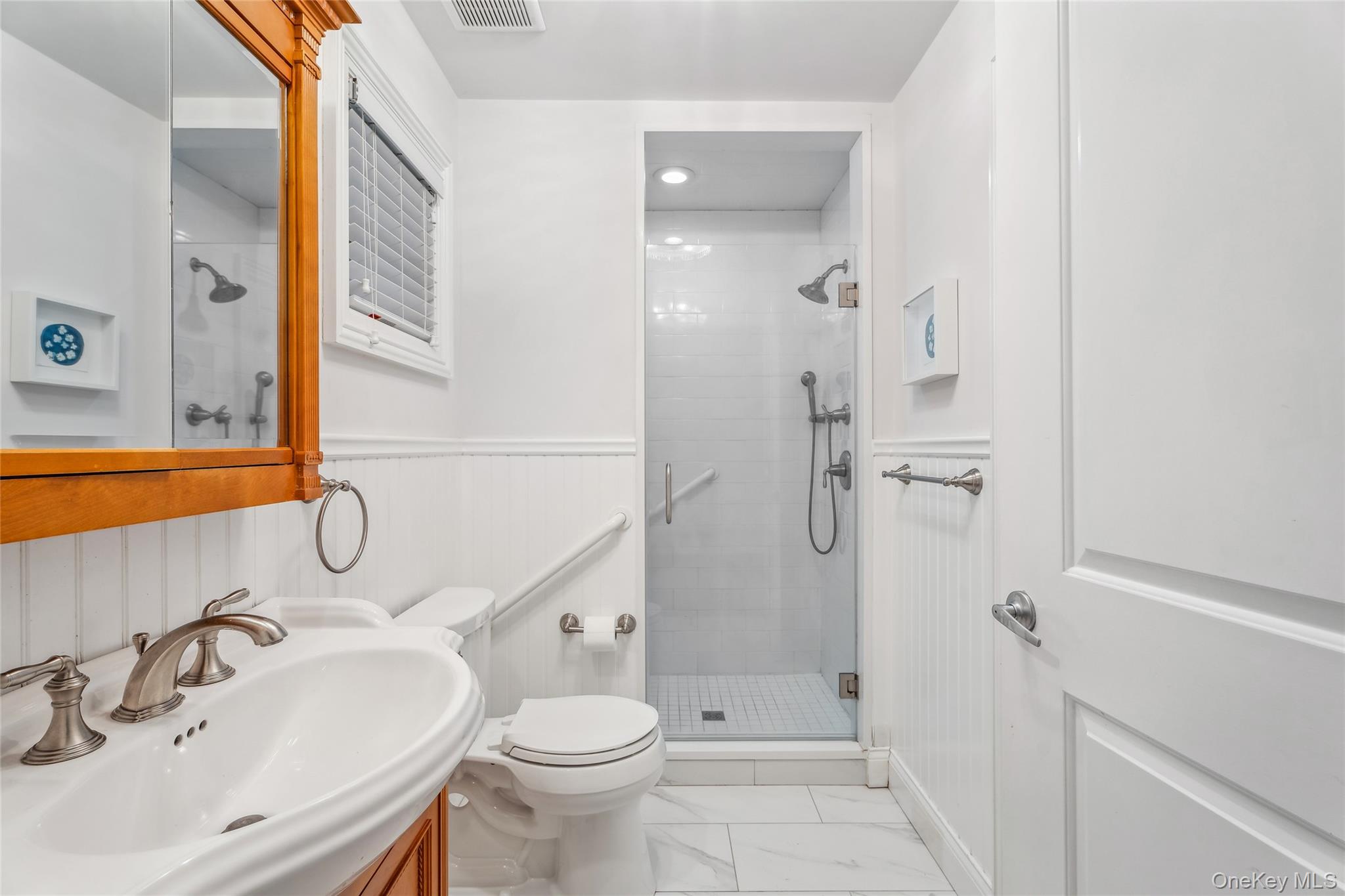 #14 photo, 73 Beach Road, Westhampton Beach , NY 11978