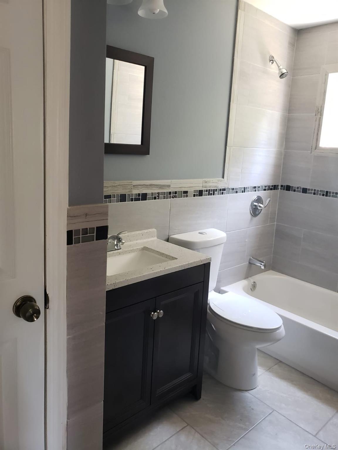 #4 photo, 167 Oakland Avenue, מחוז סאפוק Central Islip , NY 11722