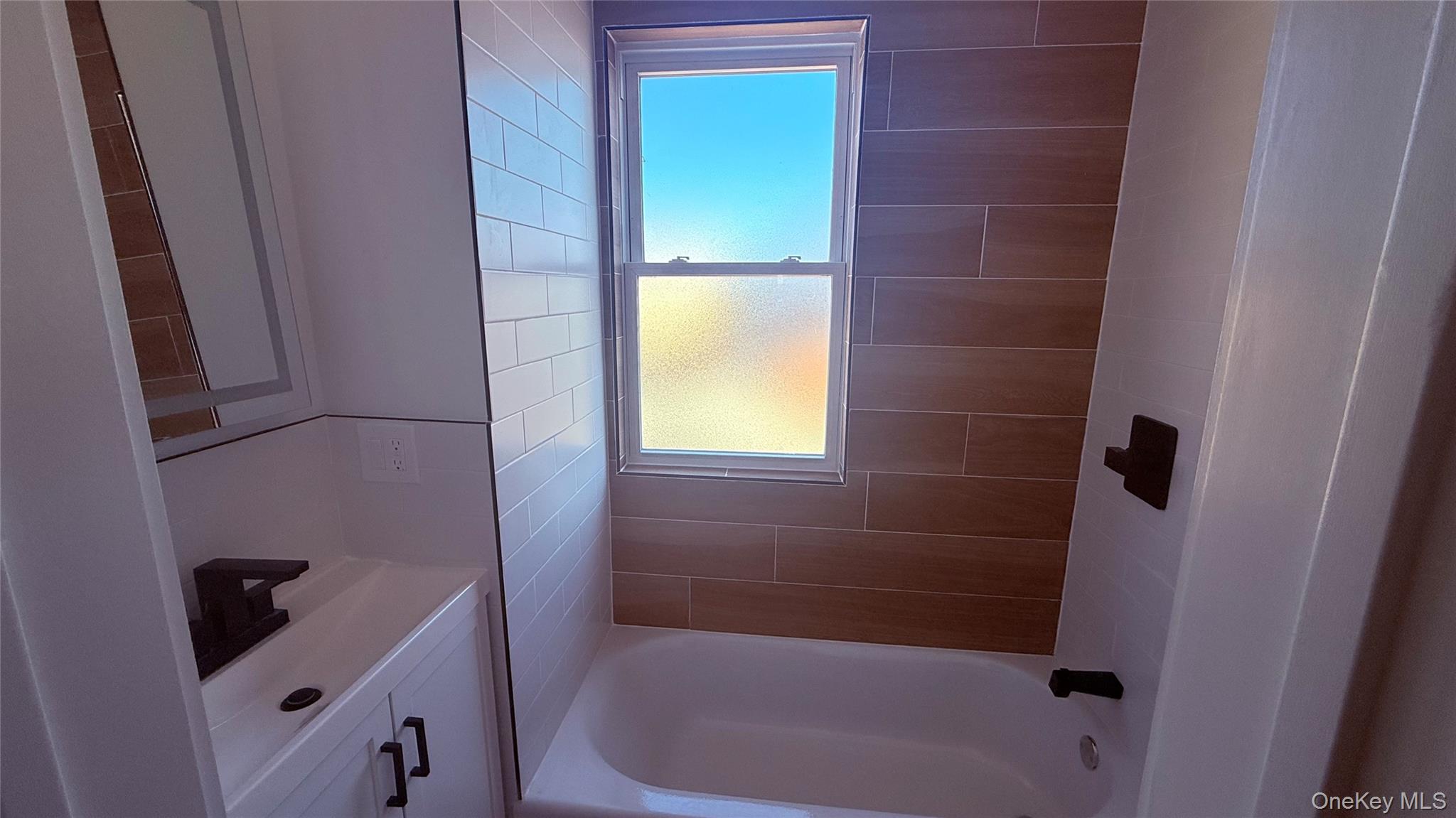 #7 photo, 8711 123rd Street, Richmond Hill , NY 11418