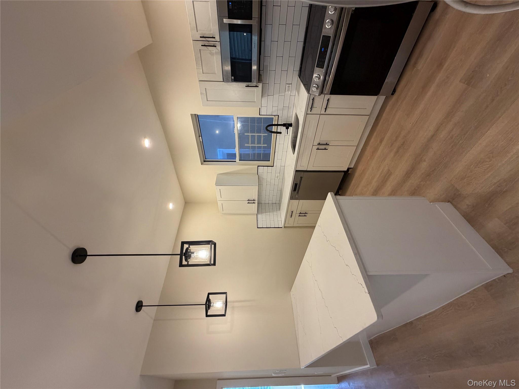 #15 photo, 1420 114th Street, 皇后区 College Point , NY 11356