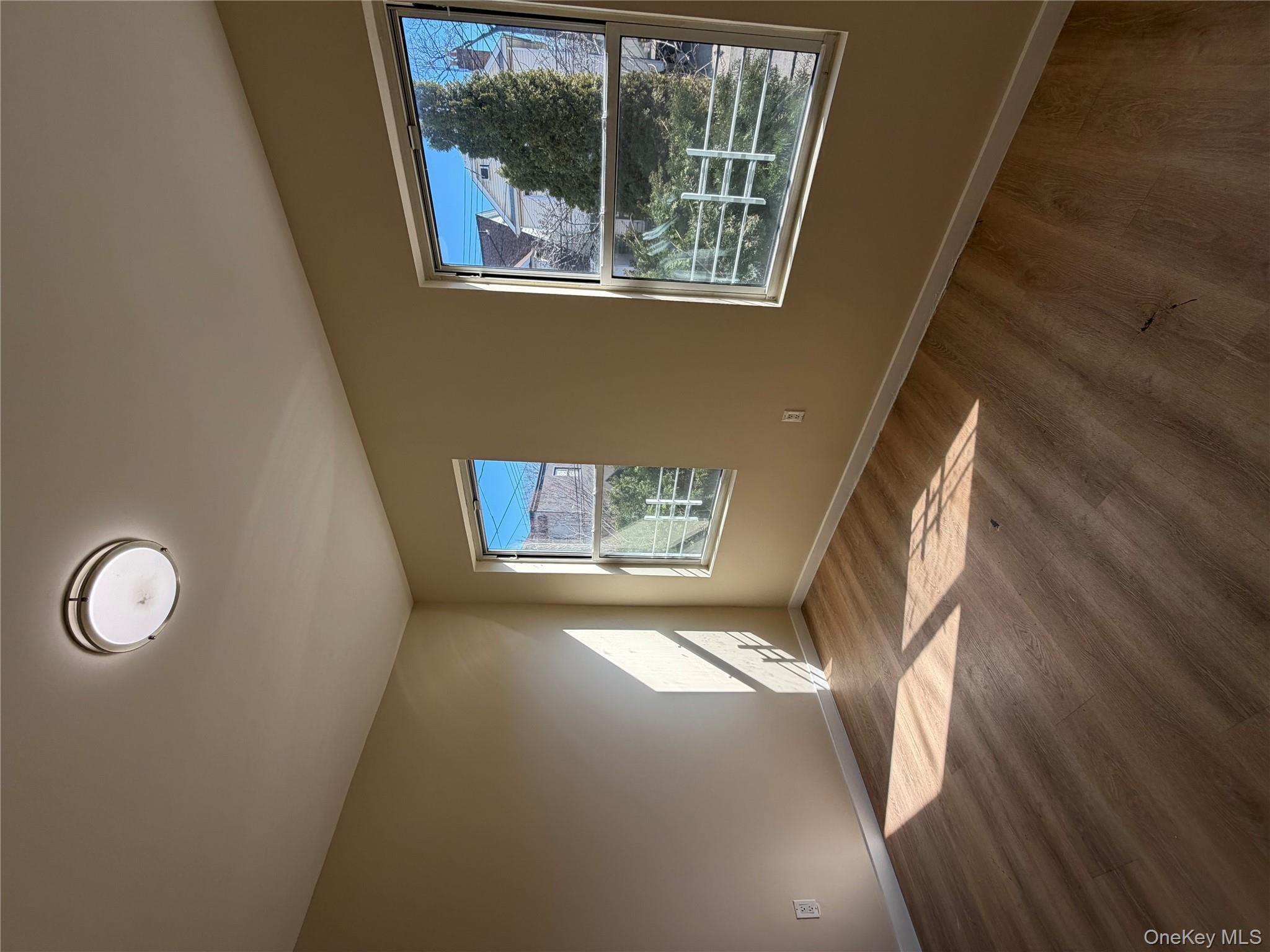 #6 photo, 1420 114th Street, 皇后区 College Point , NY 11356