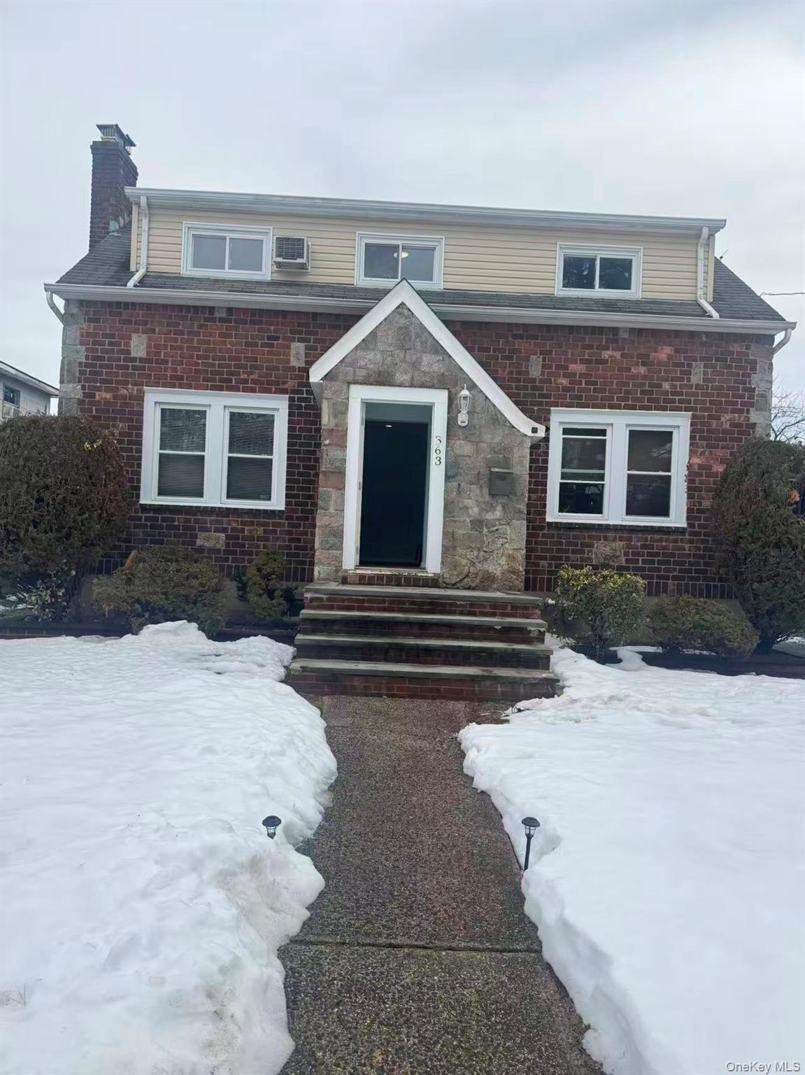 #1 photo, 363 Clarendon Road, Uniondale , NY 11553