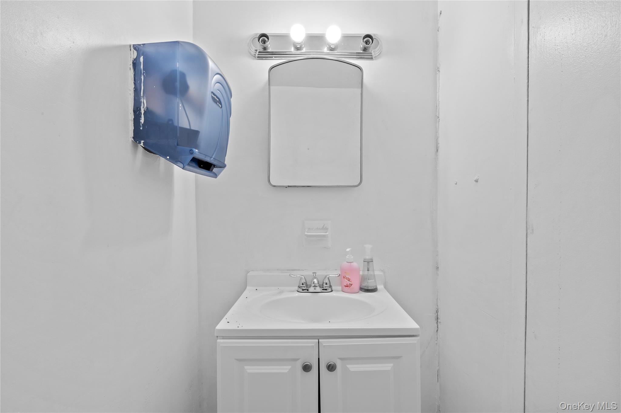 #6 photo, 15611 Aguilar Avenue, Flushing , NY 11367