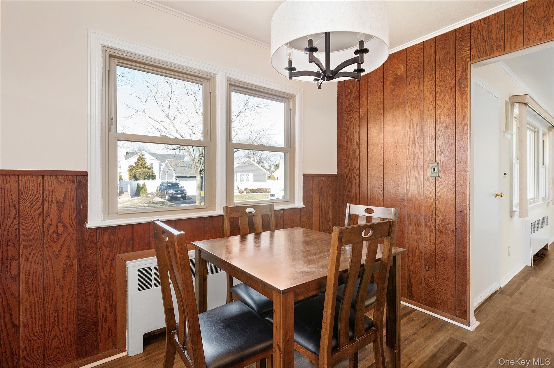 #11 photo, 16 Seneca Drive, नासाउ काउंटी Massapequa , NY 11758