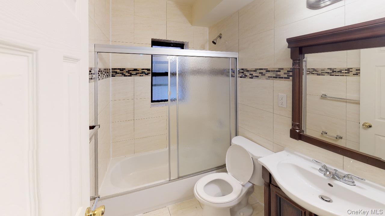 #16 photo, 110-19 72nd Road, कुईंस Forest Hills , NY 11375