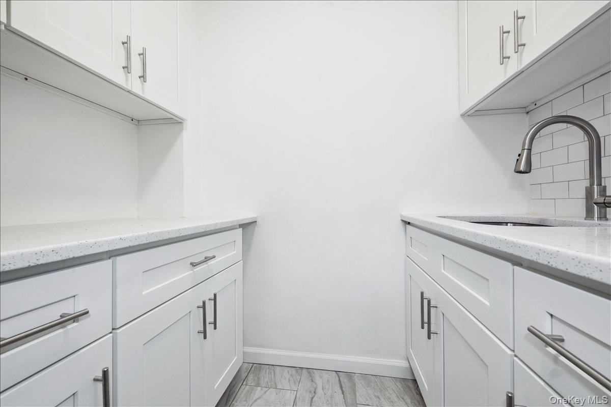 #14 photo, 110-45 Queens, कुईंस Forest Hills , NY 11375