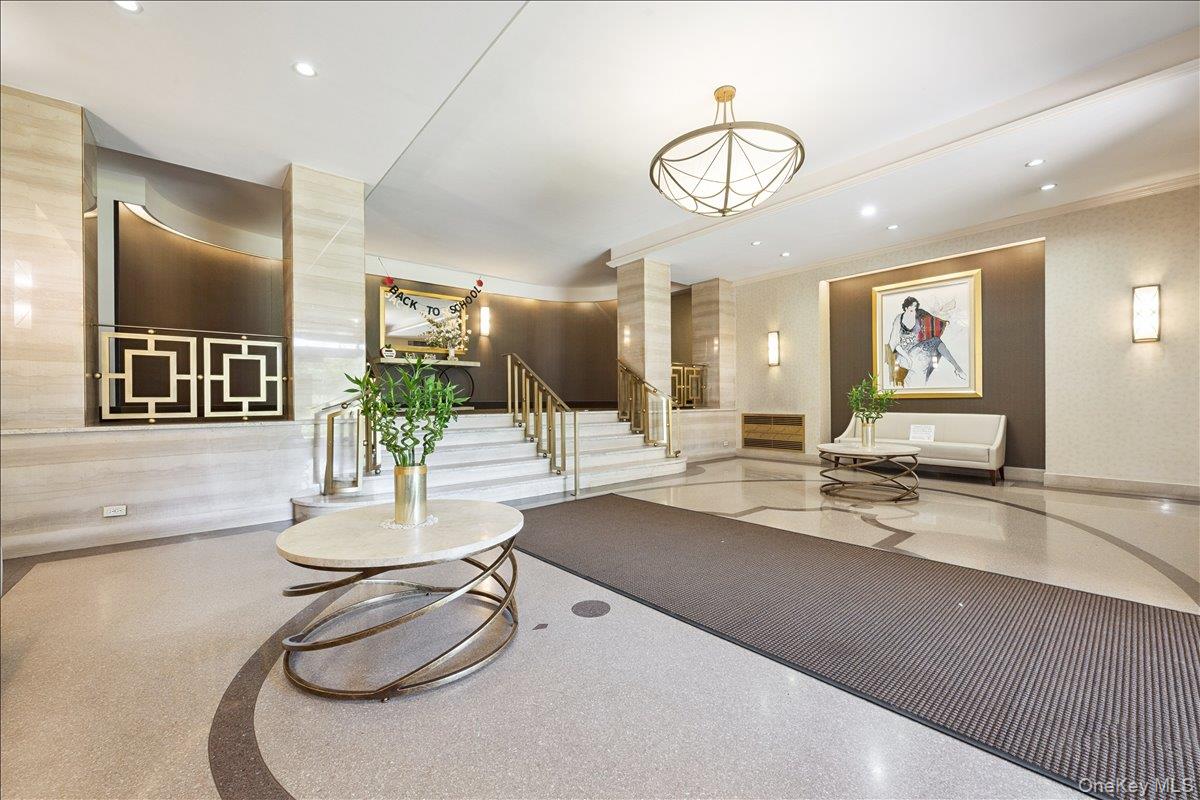 #5 photo, 110-45 Queens, कुईंस Forest Hills , NY 11375