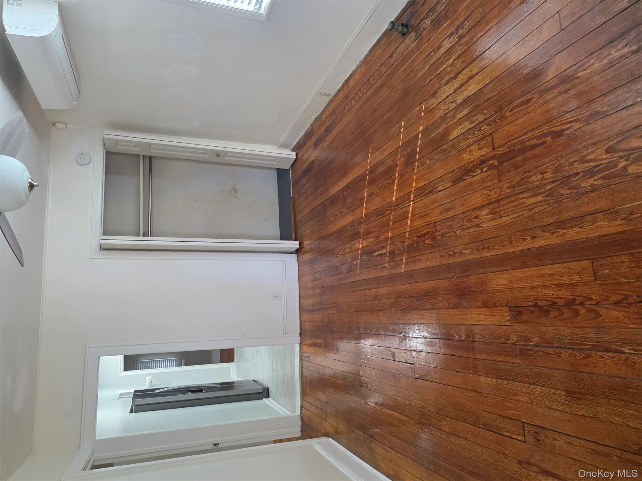 #7 photo, 13309 140th Street, Jamaica , NY 11436