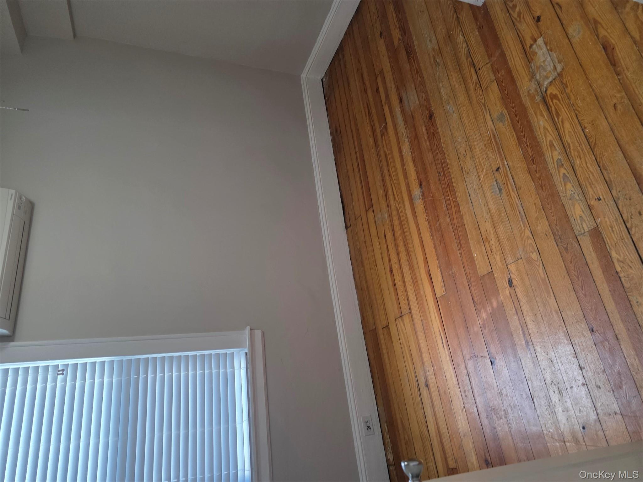 #8 photo, 13309 140th Street, Jamaica , NY 11436