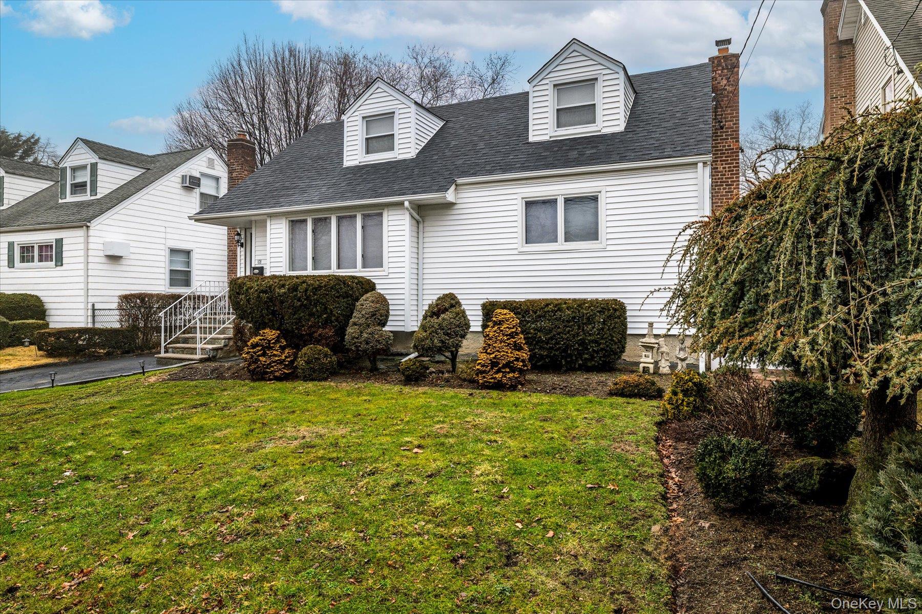 #1 photo, 108 Ambrose Avenue, Malverne , NY 11565