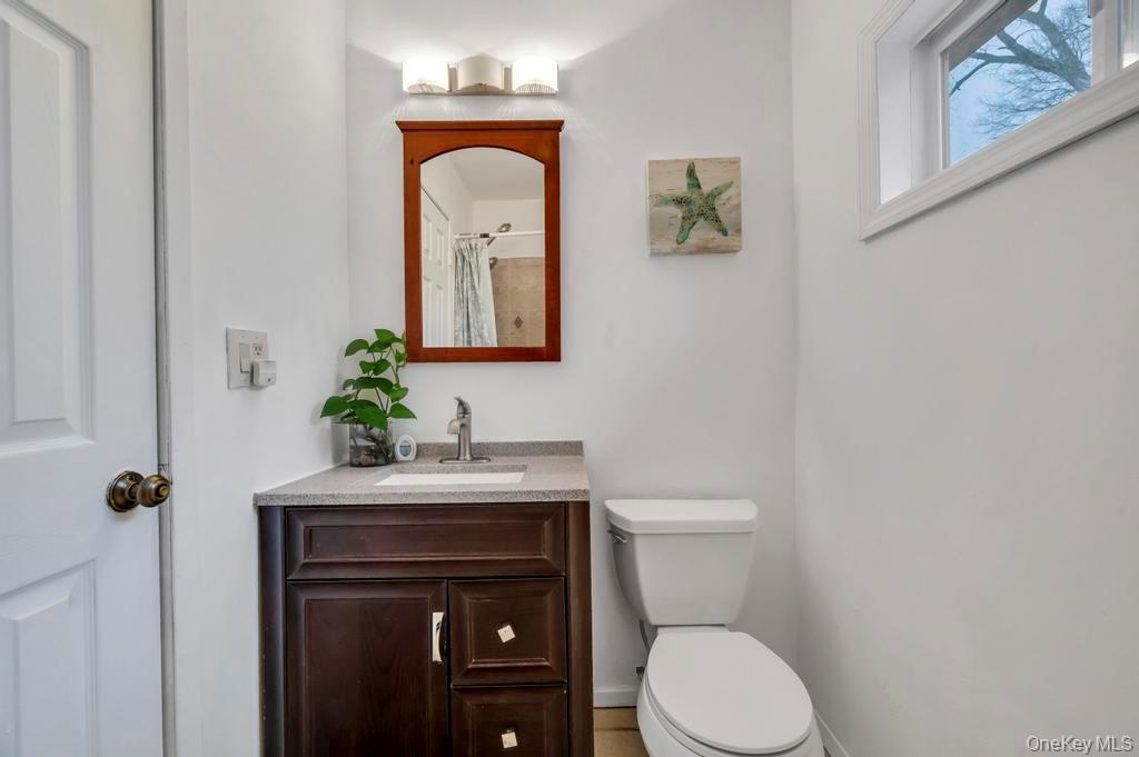 #11 photo, 159 Dawn Drive, מחוז סאפוק Centereach , NY 11720