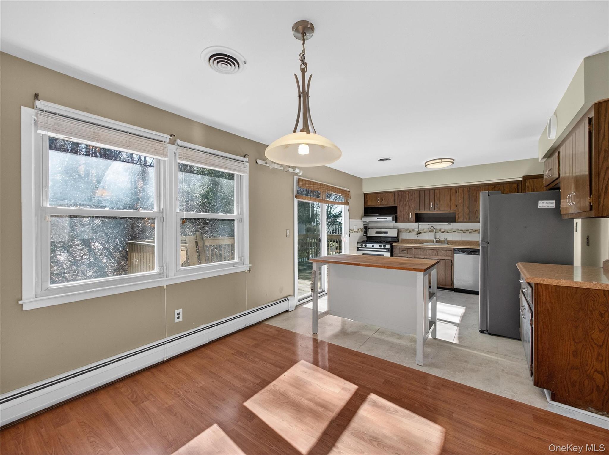 #9 photo, 82 Lincoln Street, Sloatsburg , NY 10974