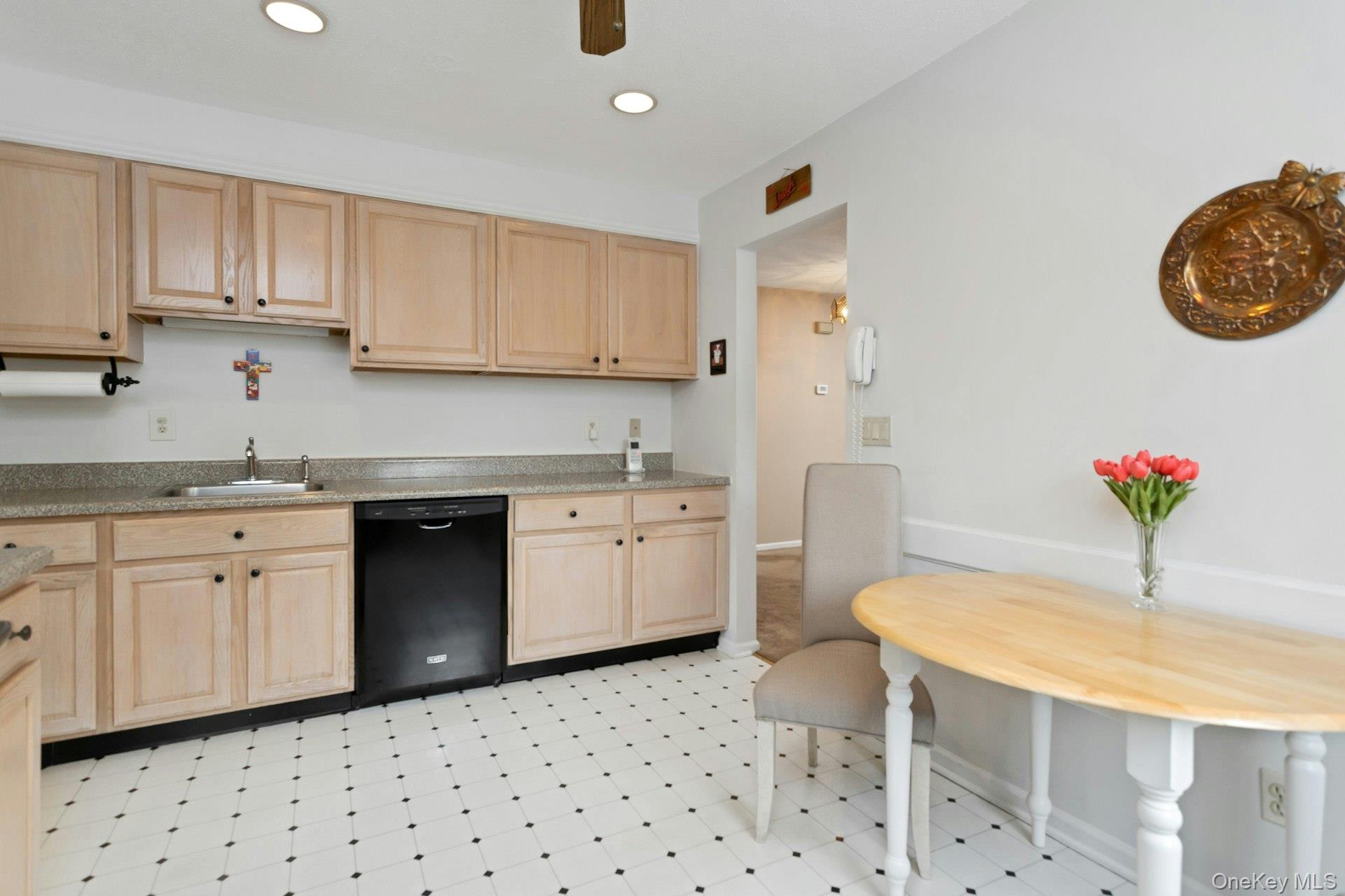 #11 photo, 802 Autumn Lane, Brewster , NY 10509