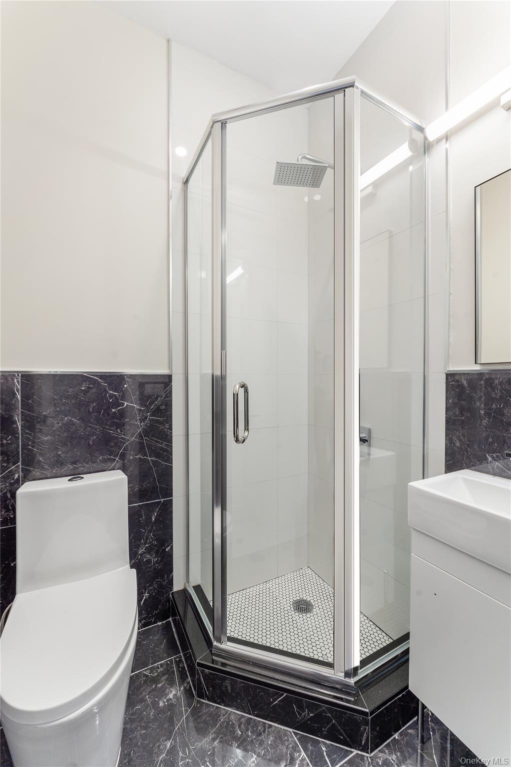 #12 photo, 42 Driggs Avenue, ब्रुकलीन Brooklyn , NY 11222