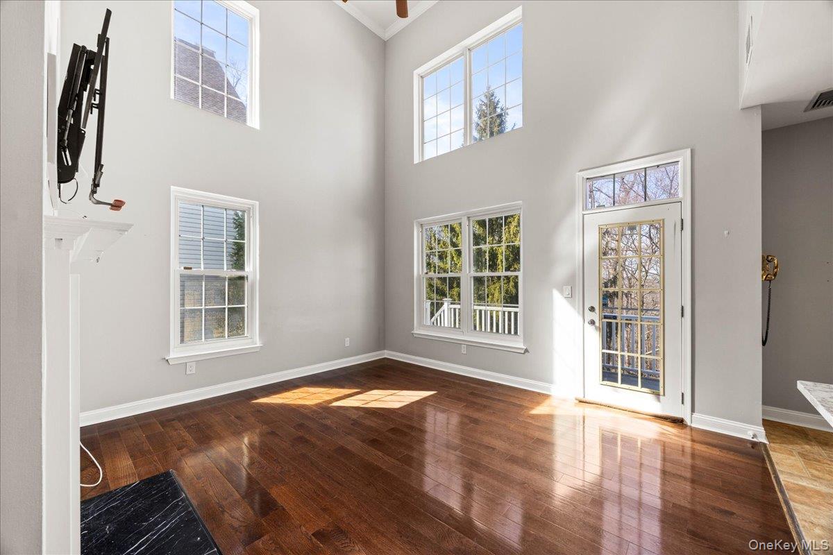 #14 photo, 192 Benefield Boulevard, 紐約州 Peekskill , NY 10566