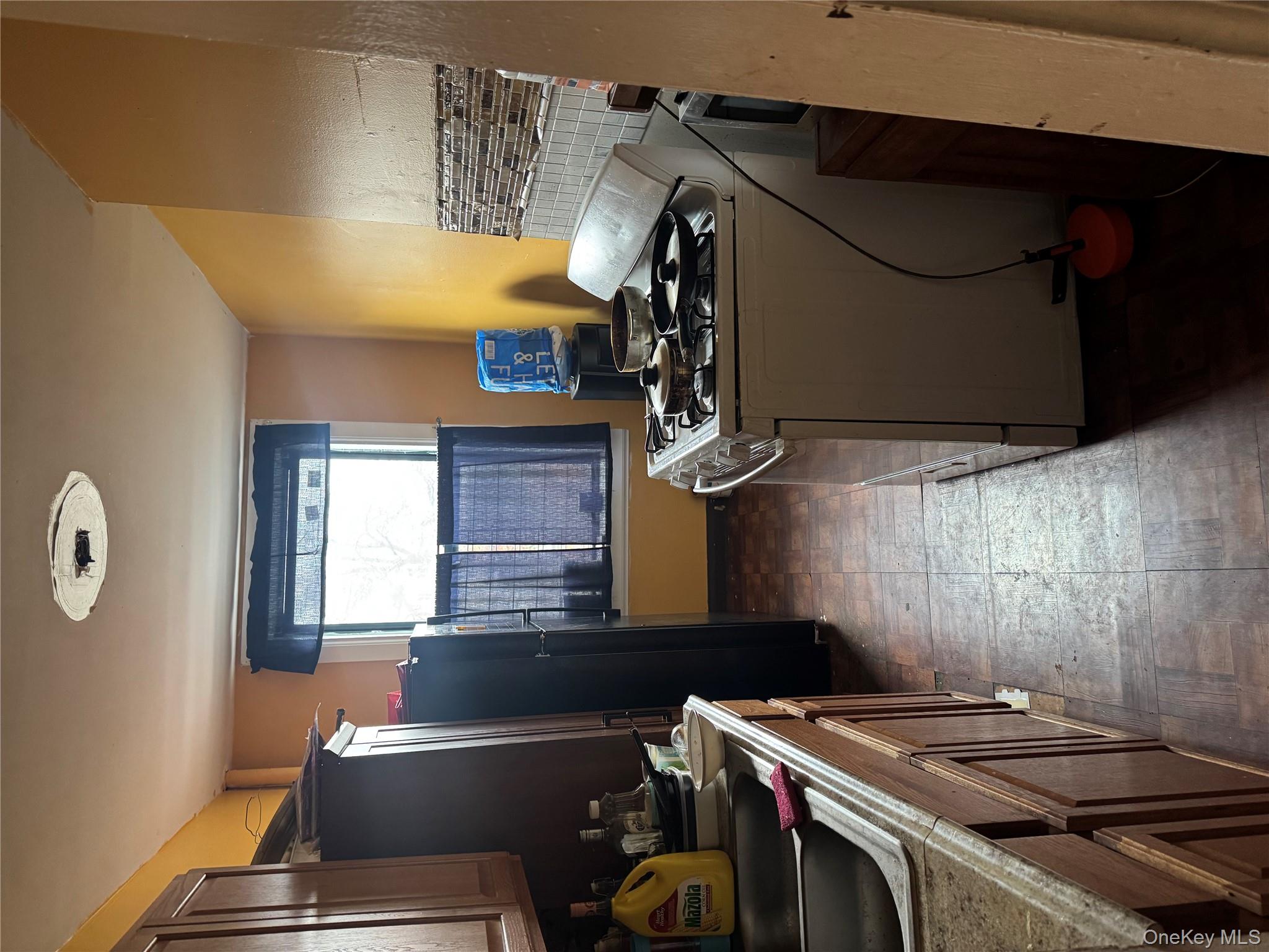 #4 photo, 530 E 159th Street, ब्रोंक्स Bronx , NY 10451