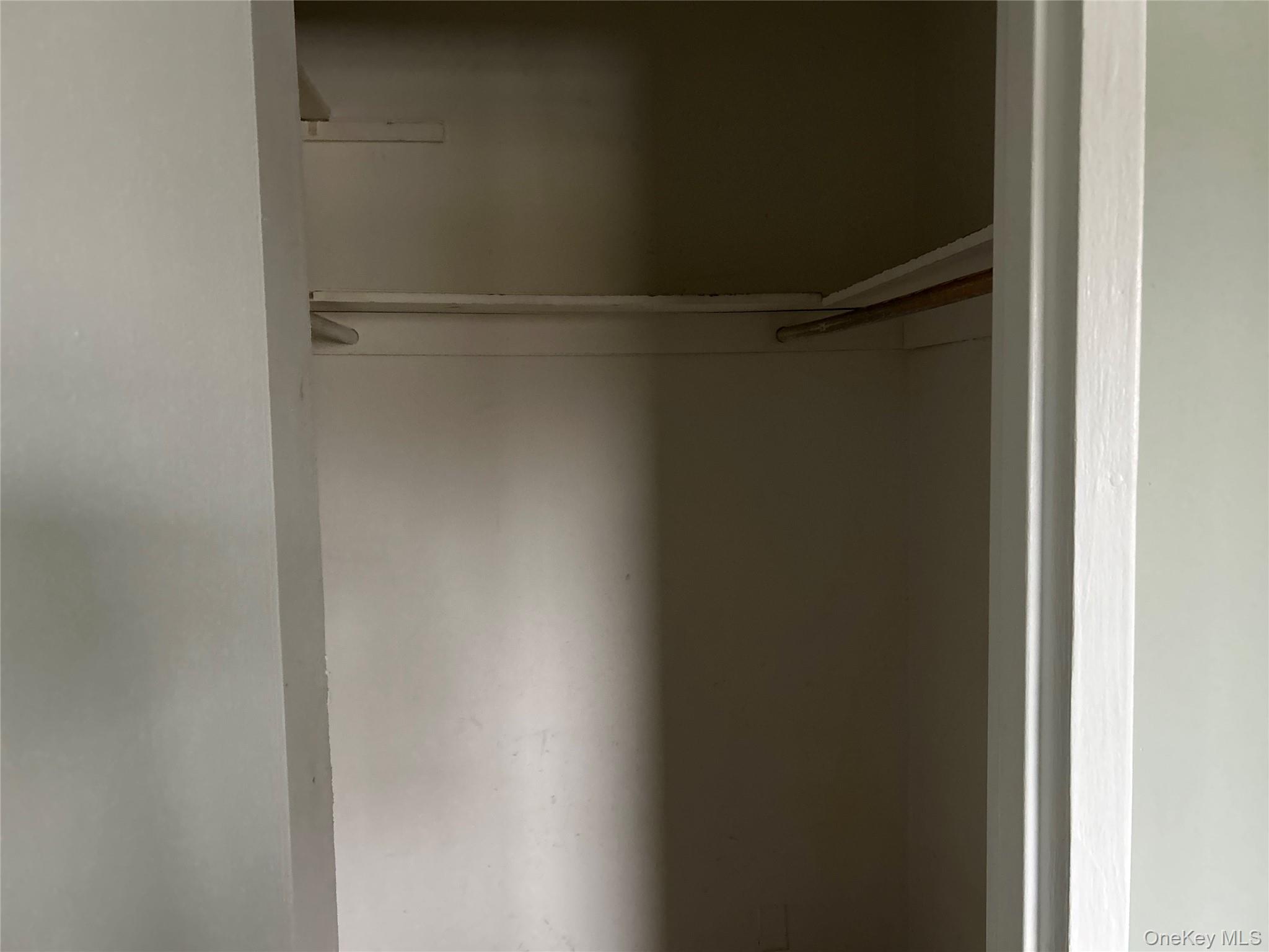 #9 photo, 140 Meyer Oval, Pearl River , NY 10965