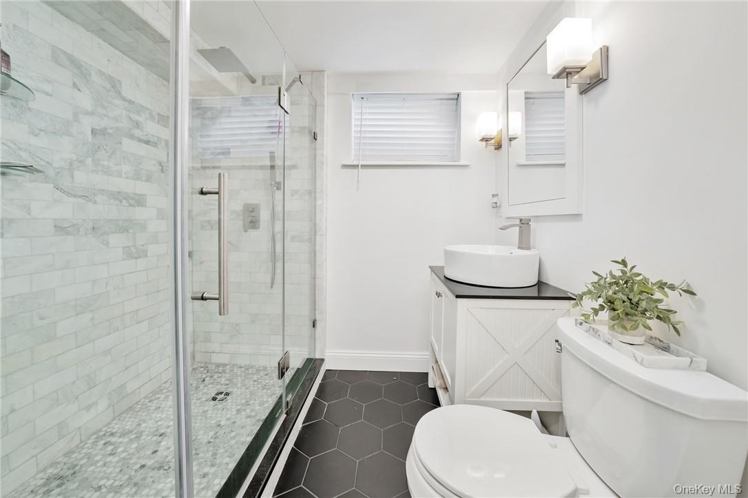 #14 photo, 72 Brook Street, Scarsdale , NY 10583