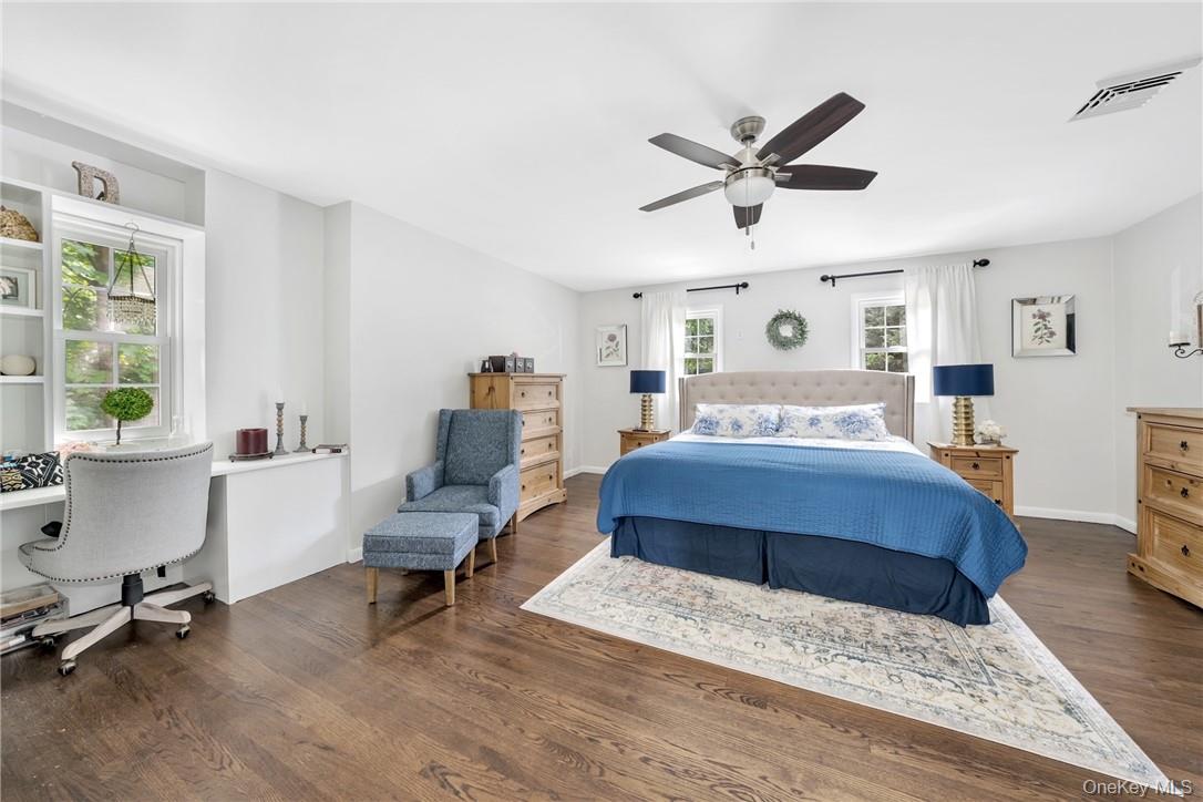 #6 photo, 72 Brook Street, Scarsdale , NY 10583