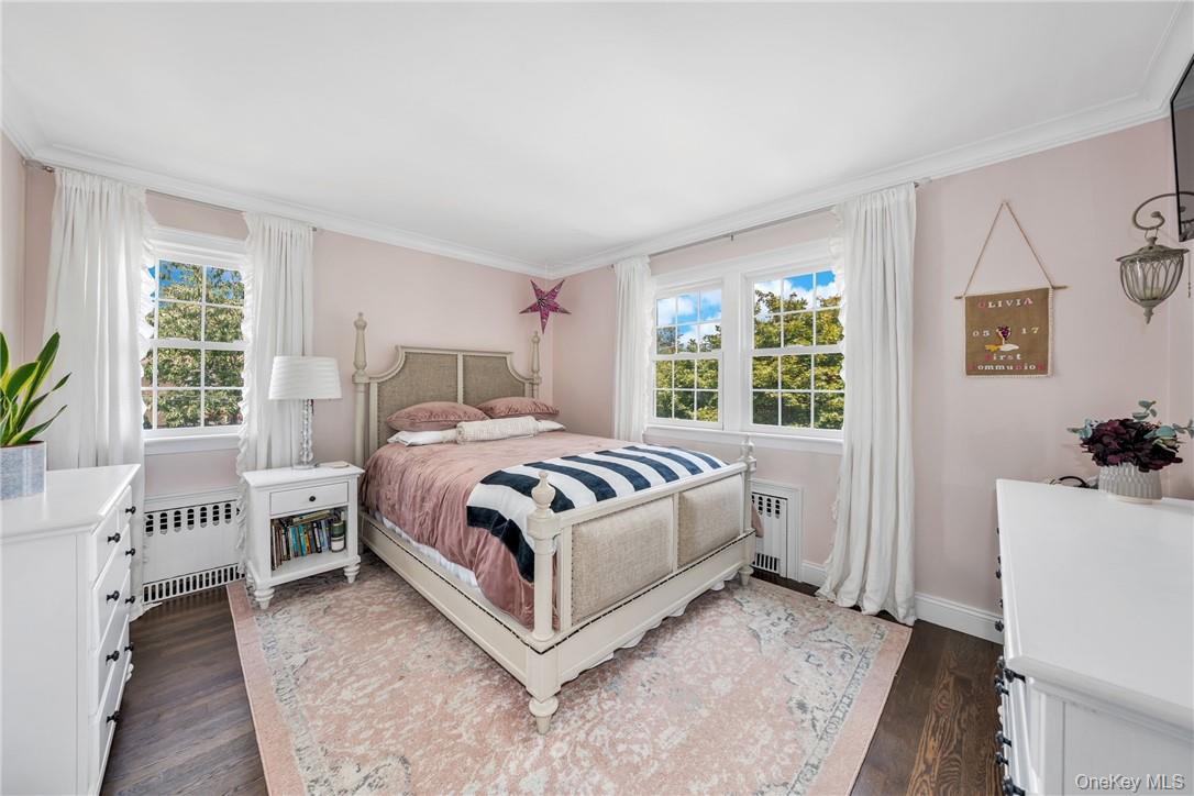 #7 photo, 72 Brook Street, Scarsdale , NY 10583