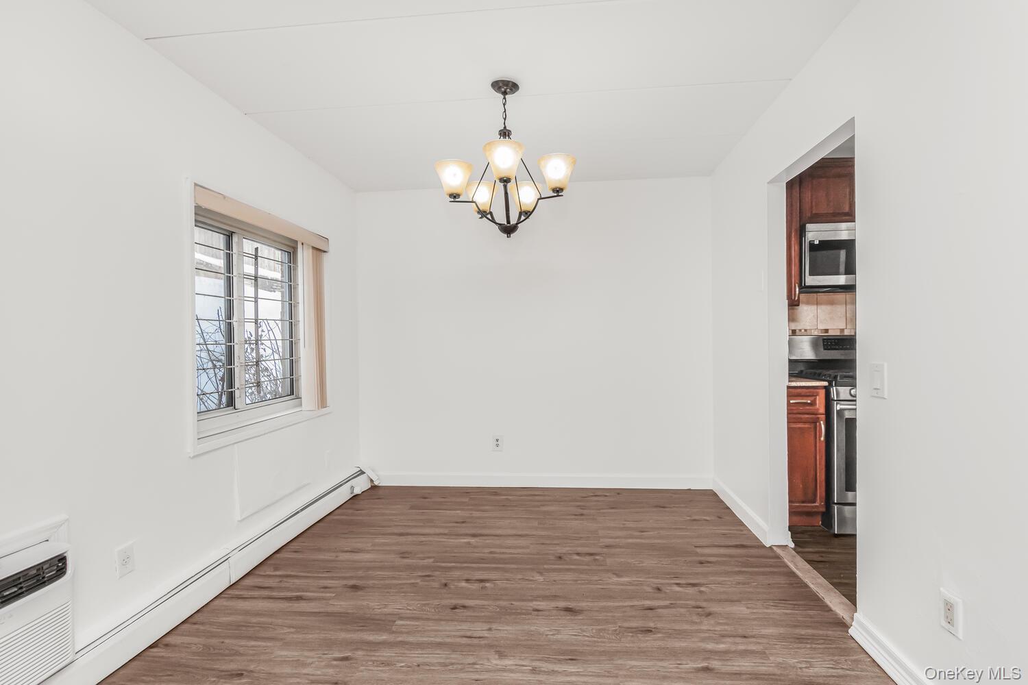 #4 photo, 2035 Central Park Avenue, Yonkers , NY 10710