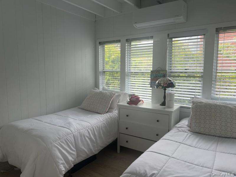 #5 photo, 57 Juniper Avenue, Seaview , NY 11770