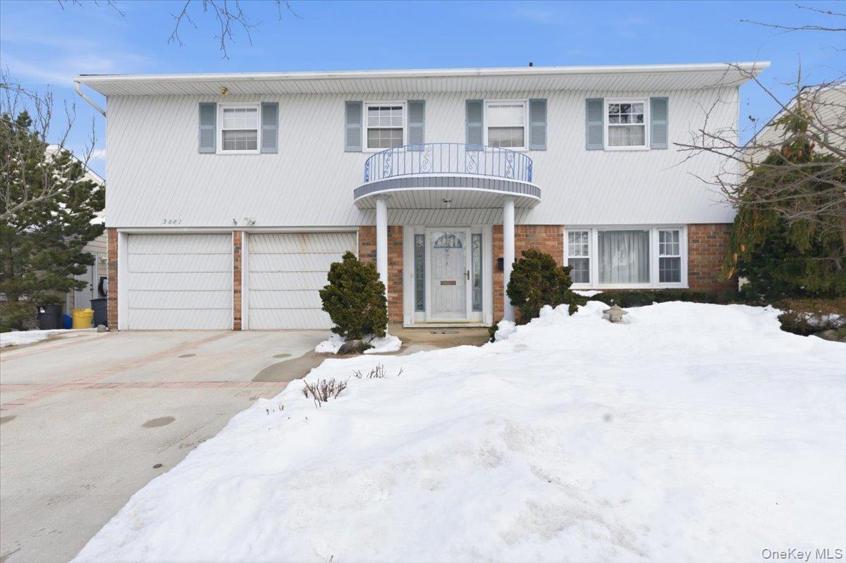 #1 photo, 3881 Greentree Drive, Oceanside , NY 11572