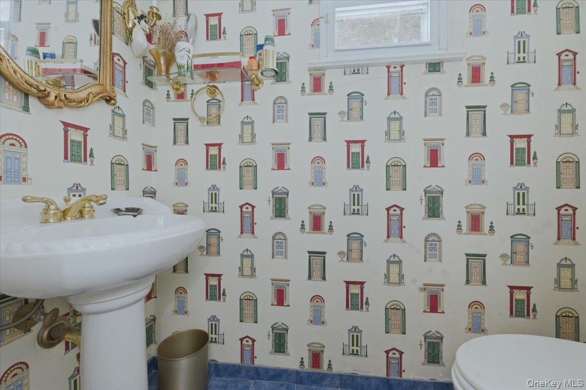 #12 photo, 3881 Greentree Drive, Oceanside , NY 11572